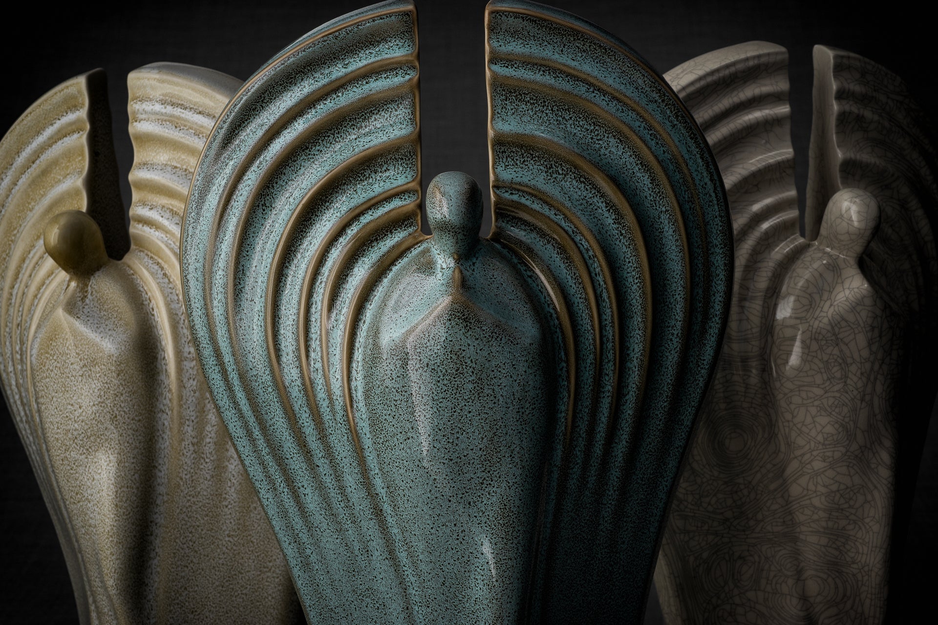 Urns – A Cult of the Individual or an Act of Tribute?