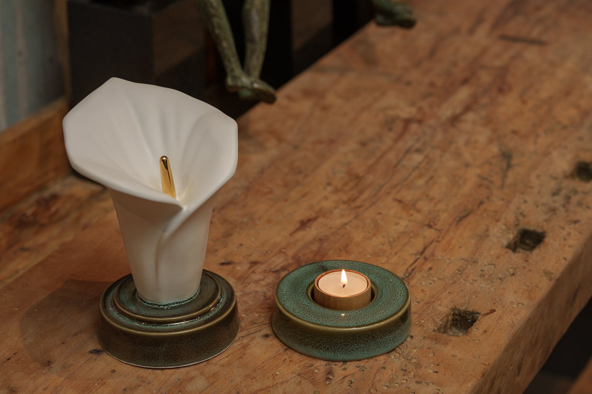 Calla Lily Keepsake Urn - Pulvis Art Urns