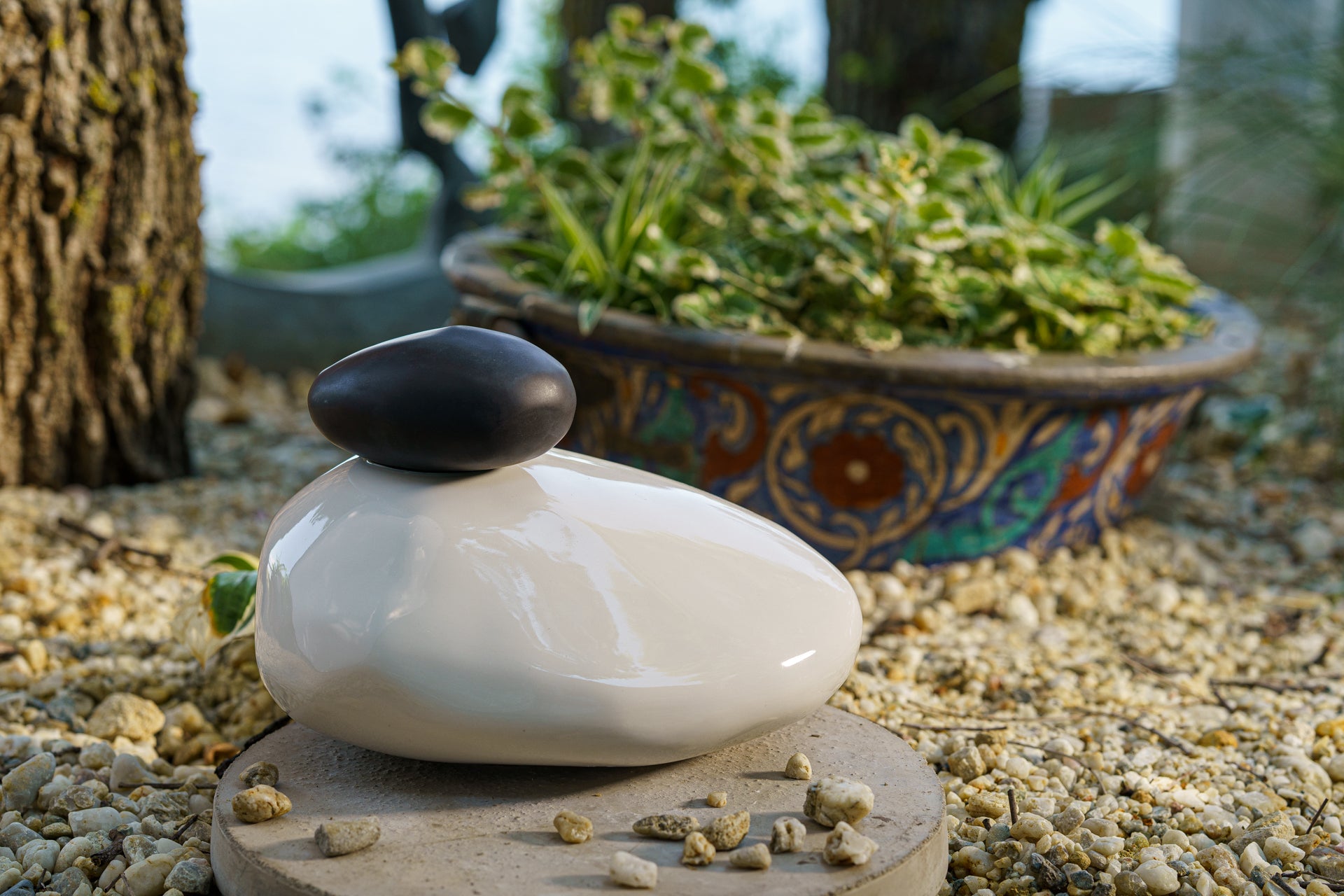 Stone Cremation Urn - Pulvis Art Urns