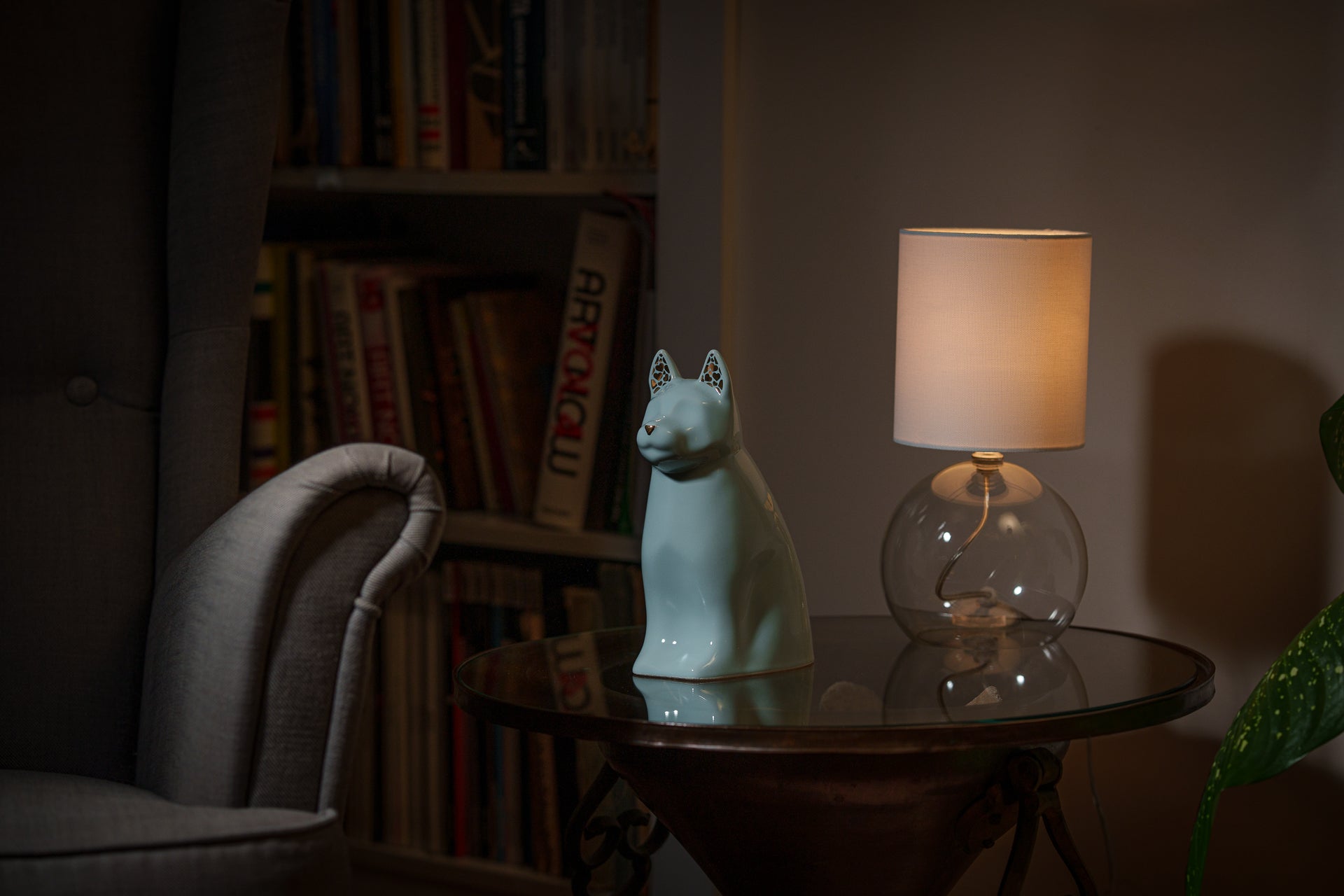 Barkley Dog Cremation Urn - Pulvis Art Urns