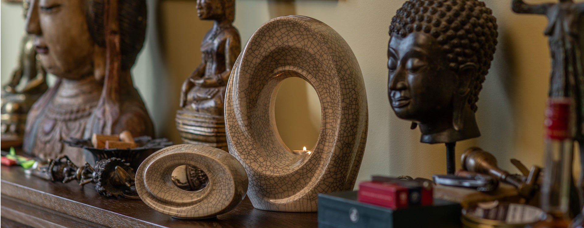 Buy Urns for Ashes for Adults - Pulvis Art Urns