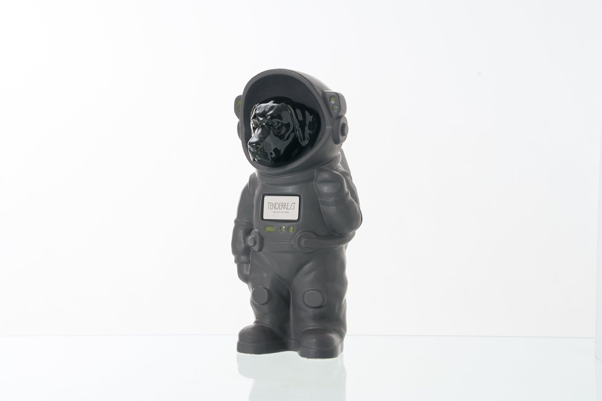 Urn for Ashes Astronaut Dog Labrador Retriever. Handmade Customisable Dog Cremation Urn. Handmade Astronaut Art Urn. Keepsake for Ashes by TenderRest. Grey Costume