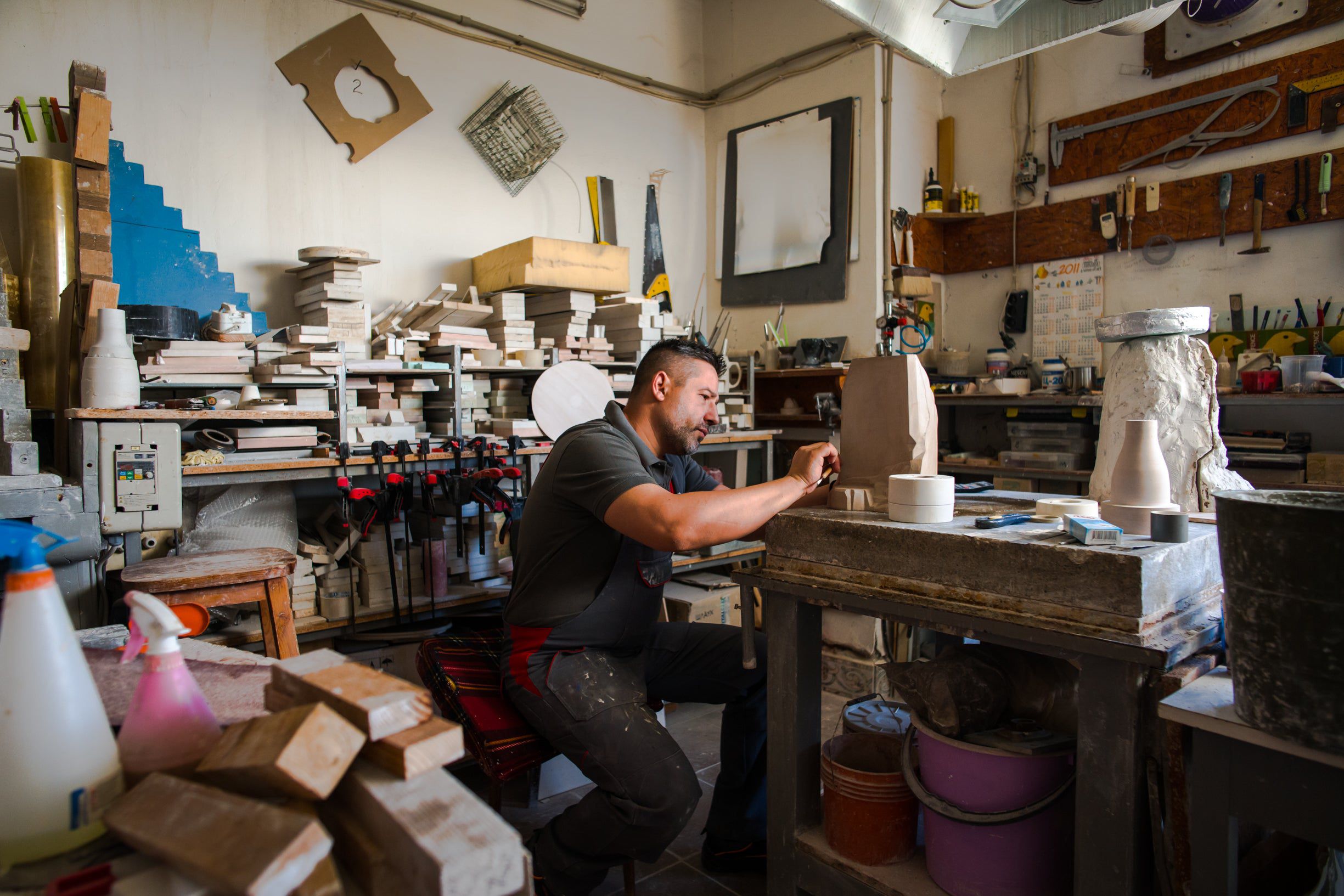 Aleksandar Yuzev - Pulvis Art Urns.