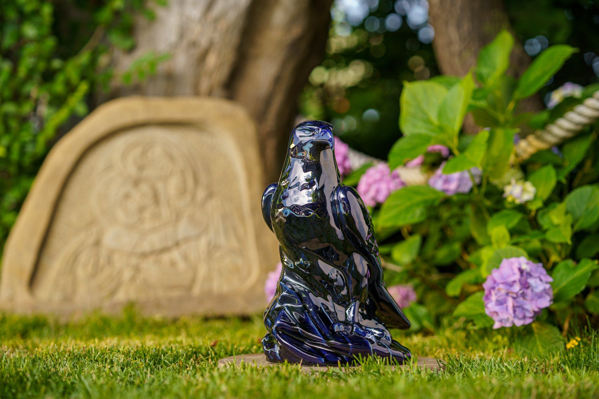 Aquilae Military Memorial For Cremation Ashes - Large | Cobalt Metallic | Ceramic Urn - Pulvis Art Urns