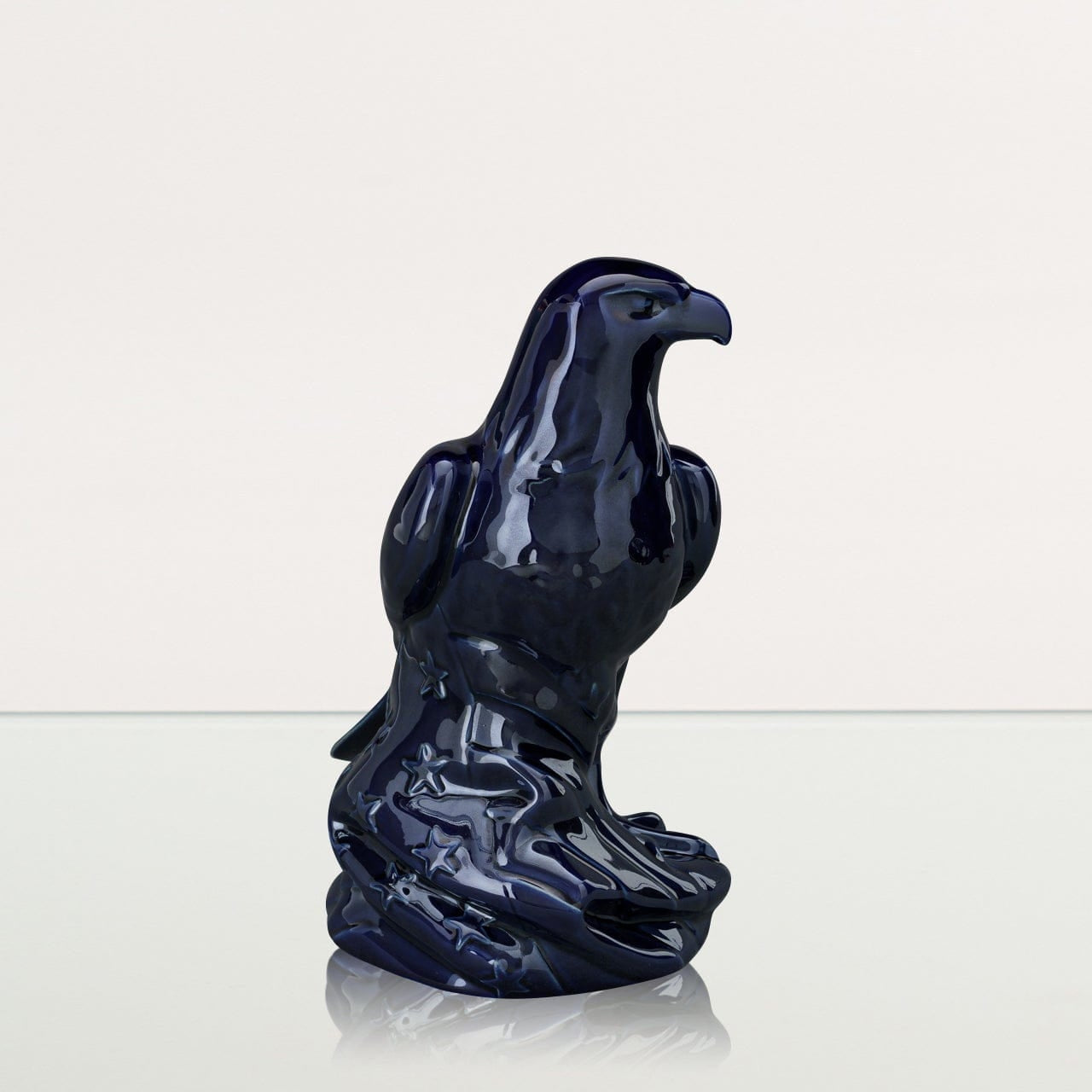 Aquilae Military Memorial For Cremation Ashes - Large | Cobalt Metallic | Ceramic Urn - Pulvis Art Urns