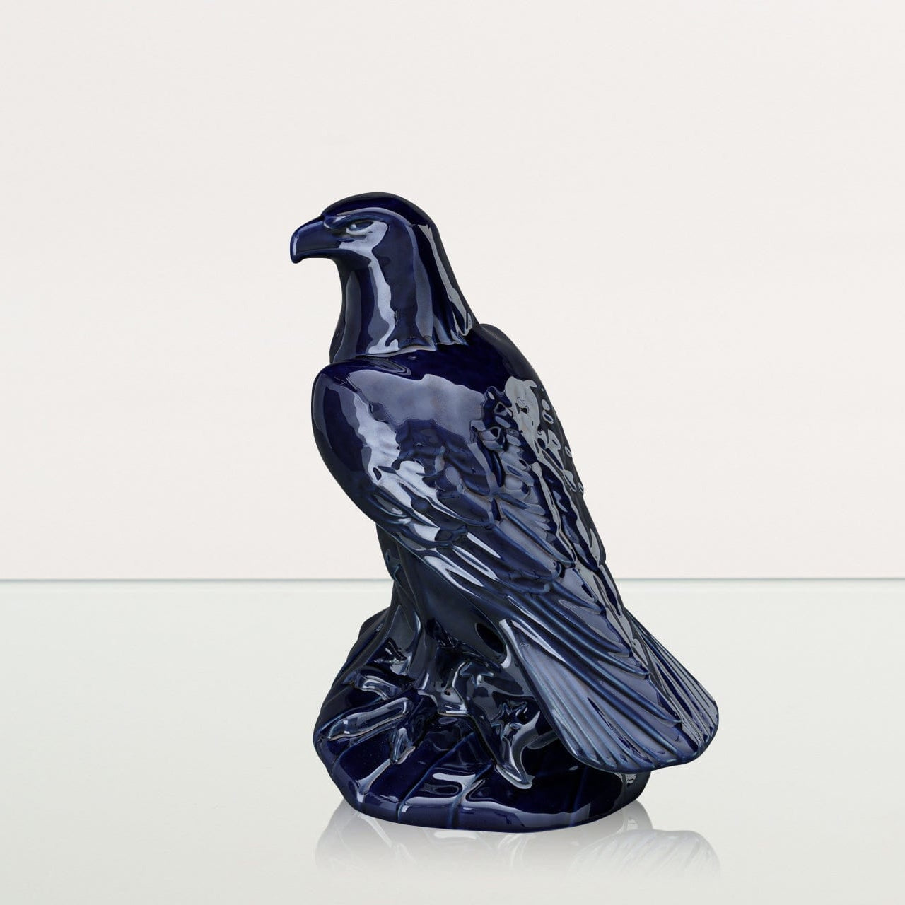 Aquilae Military Memorial For Cremation Ashes - Large | Cobalt Metallic | Ceramic Urn - Pulvis Art Urns