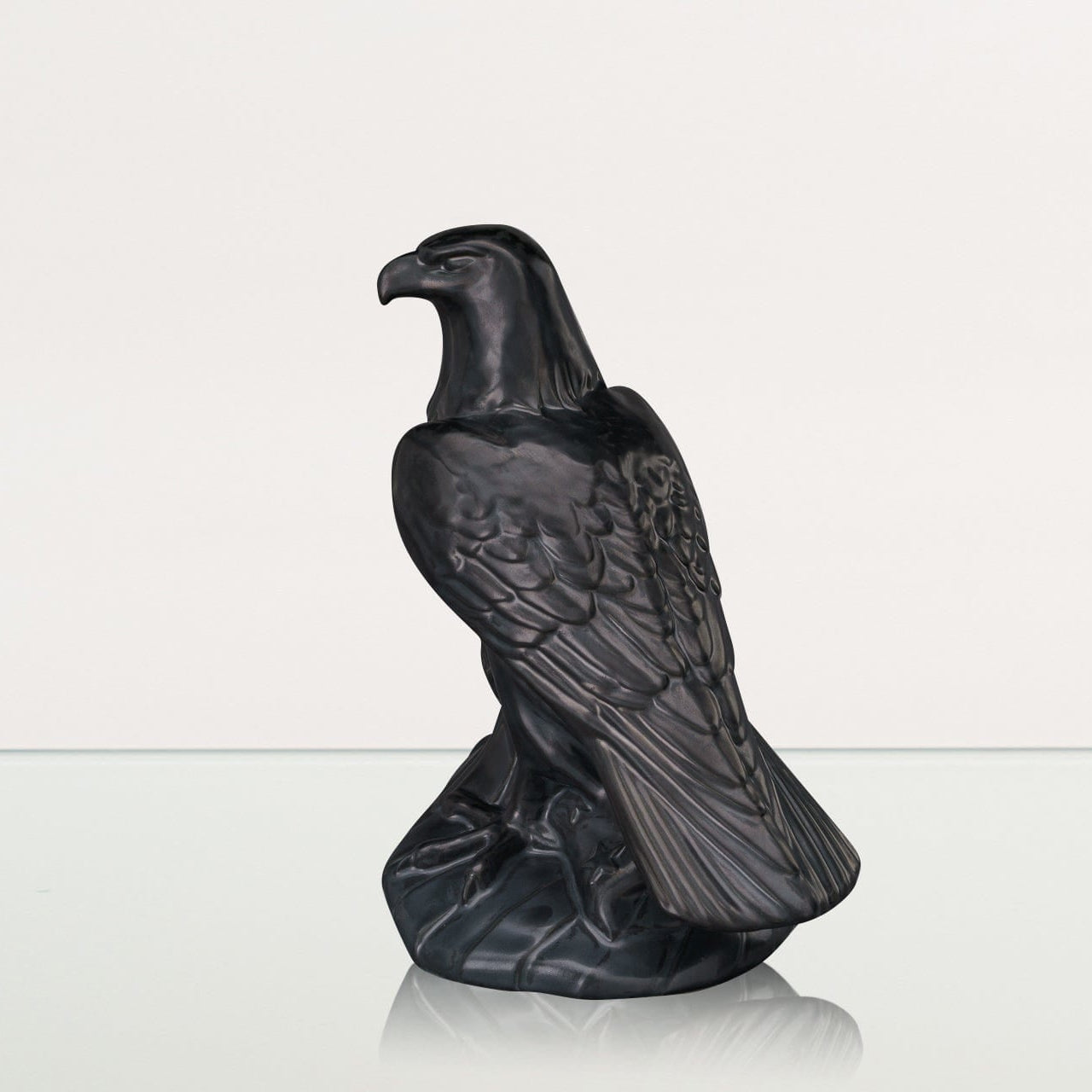 Aquilae Military Memorial For Cremation Ashes - Large | Dark Matte | Ceramic Urn - Pulvis Art Urns