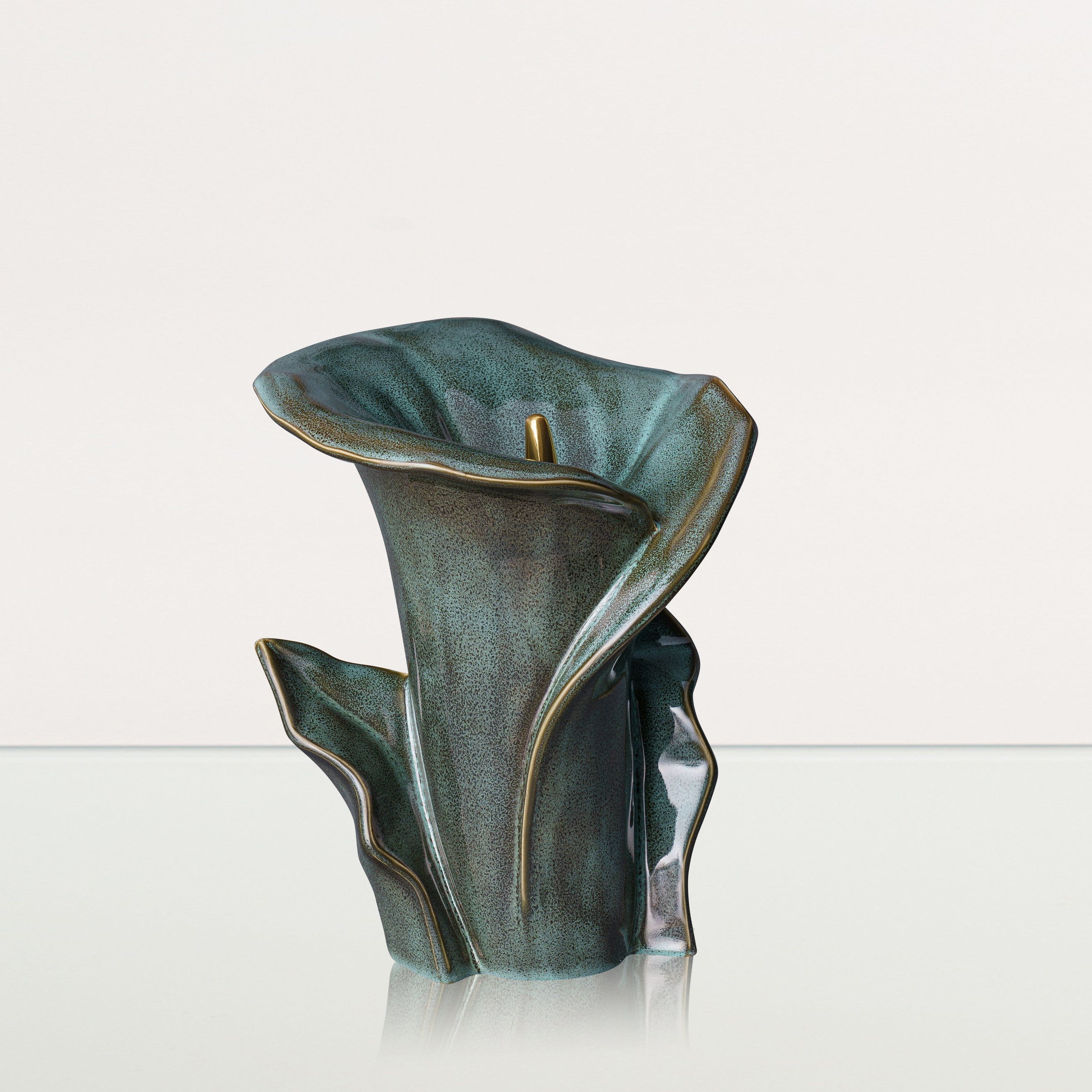 Calla Flower Memorial Urn for Ashes - Medium Urn | Oily Green Melange - Pulvis Art Urns