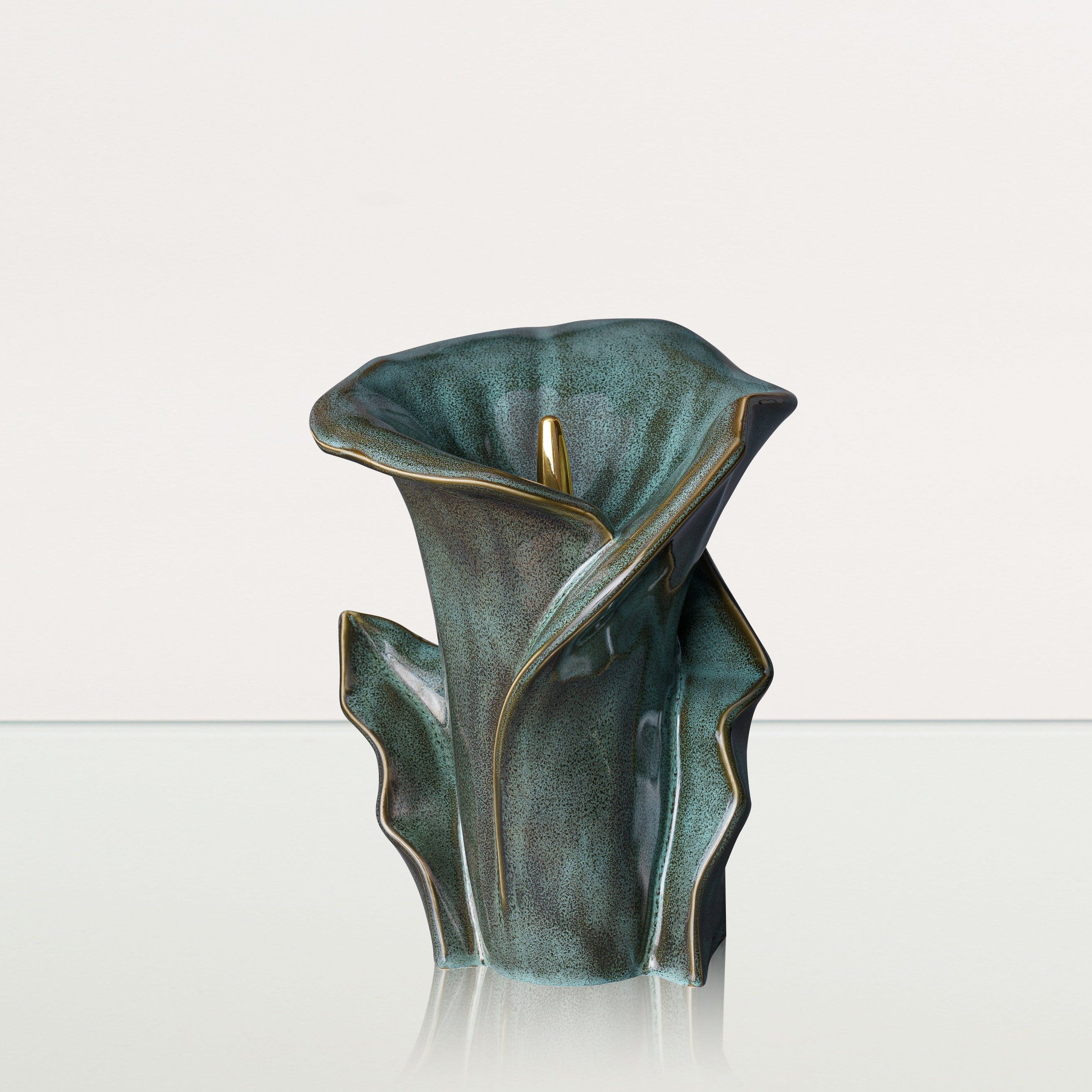 Calla Flower Memorial Urn for Ashes - Medium Urn | Oily Green Melange - Pulvis Art Urns