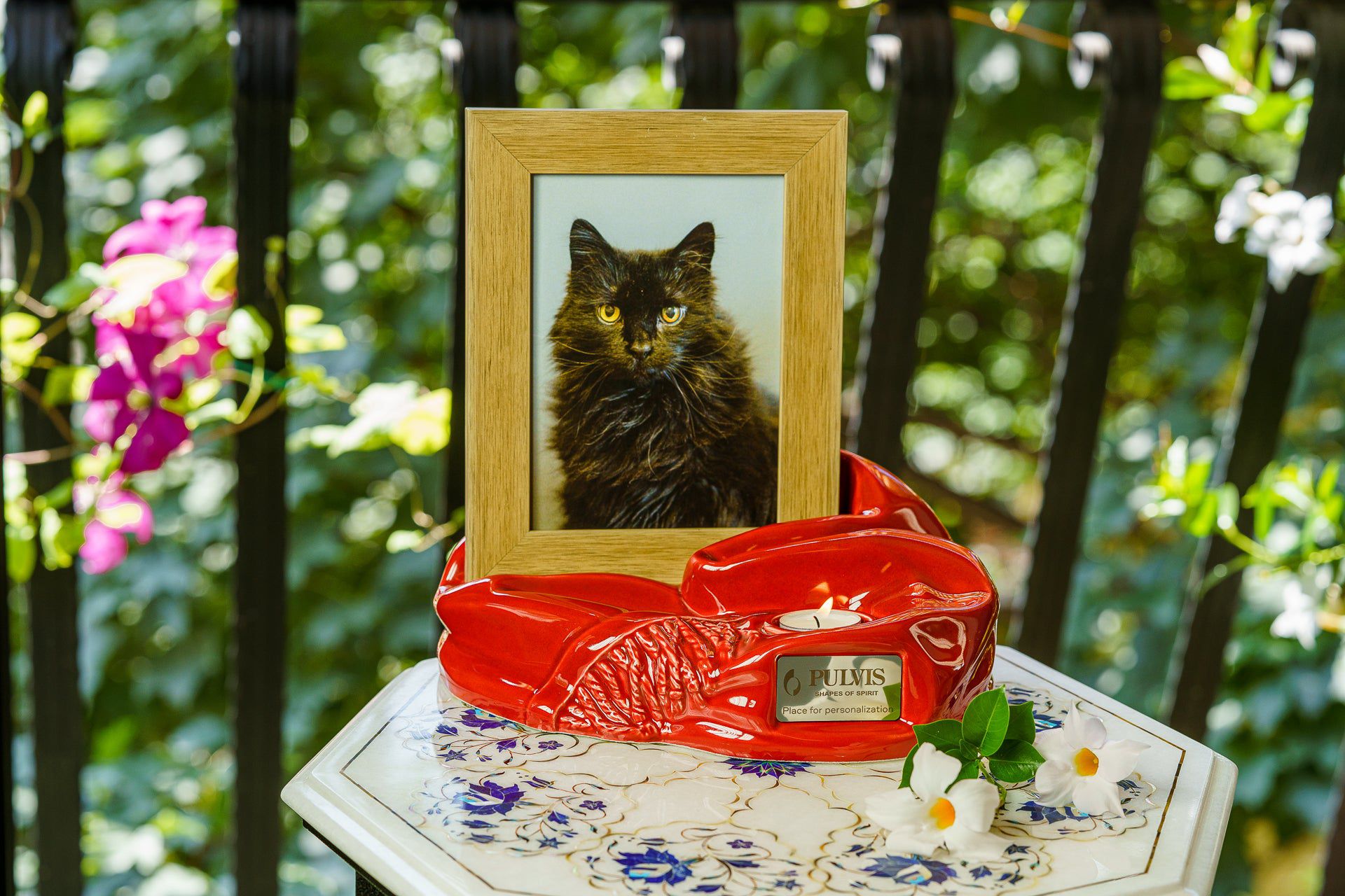 Cremation Urn "Cozy" - Glossy Red | Ceramic Picture Frame Urn - Pulvis Art Urns