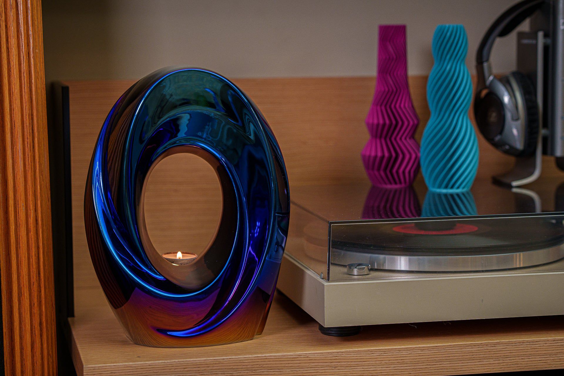 Exclusive Cremation Urn for Ashes "The Passage" - Large | Glossy Blue Urn - Pulvis Art Urns