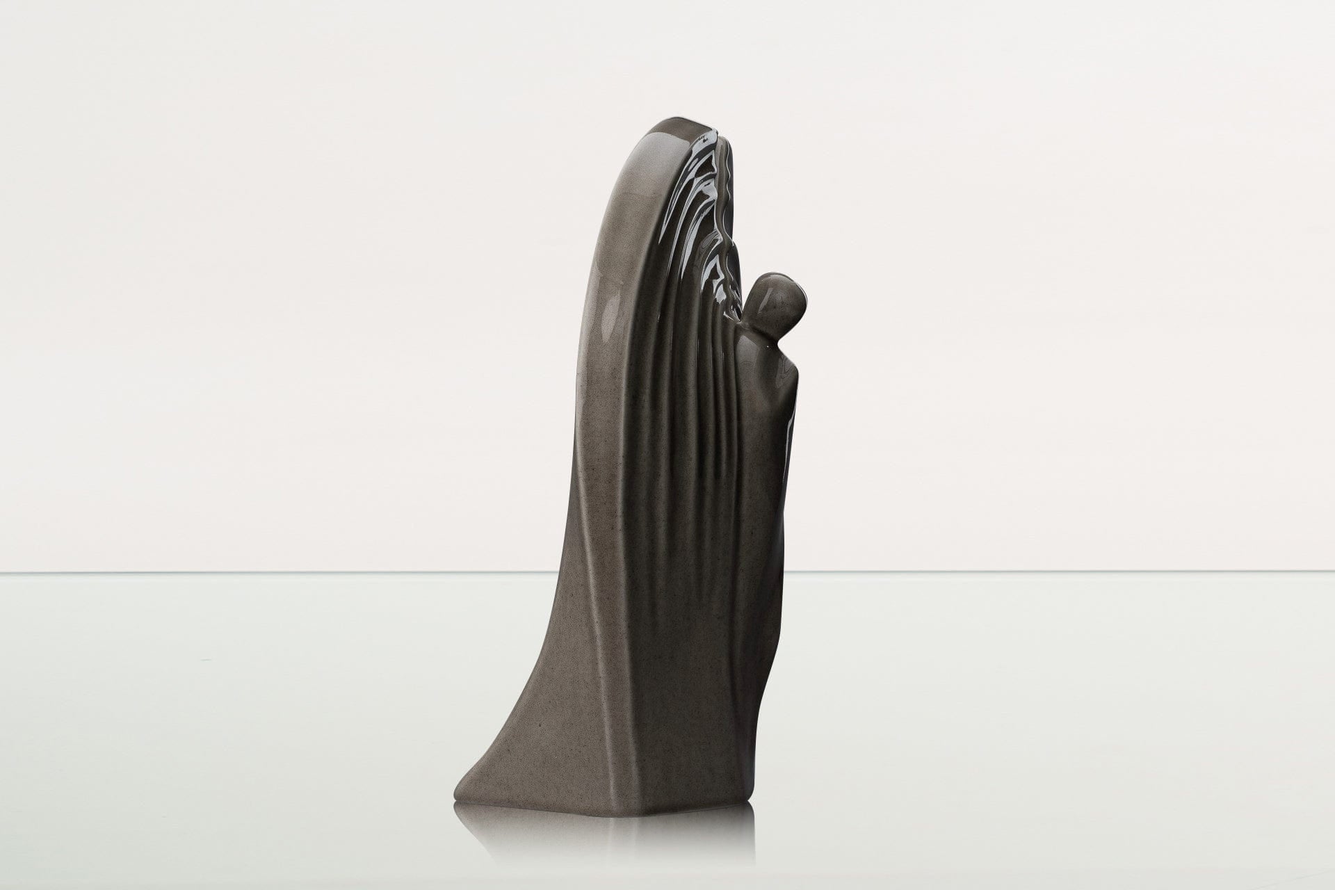 Guardian Handmade Cremation Urn for Ashes - Large | Beige Grey | Ceramic Urn - Pulvis Art Urns