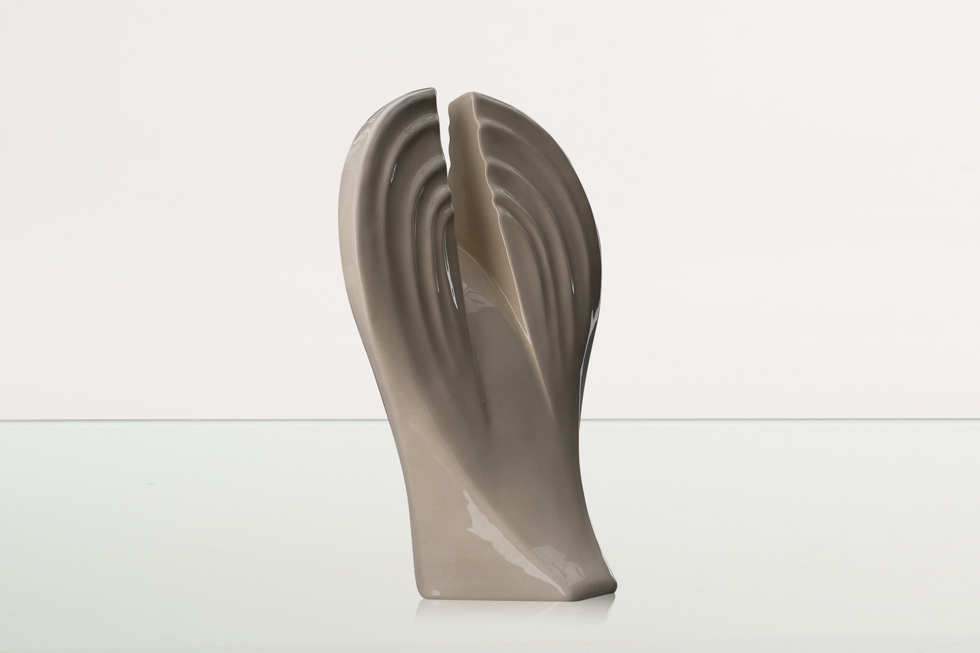 Guardian Handmade Cremation Urn for Ashes - Large | Off-white | Ceramic Urn - Pulvis Art Urns