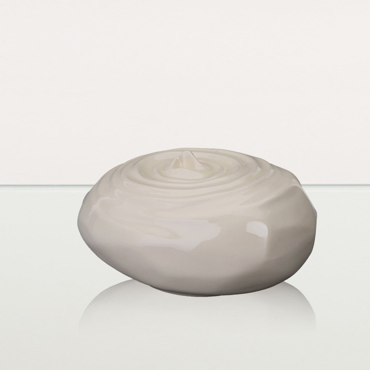 Handmade Cremation Urn for Ashes "Resonance" - Large | Off-white | Ceramic Urn - Pulvis Art Urns