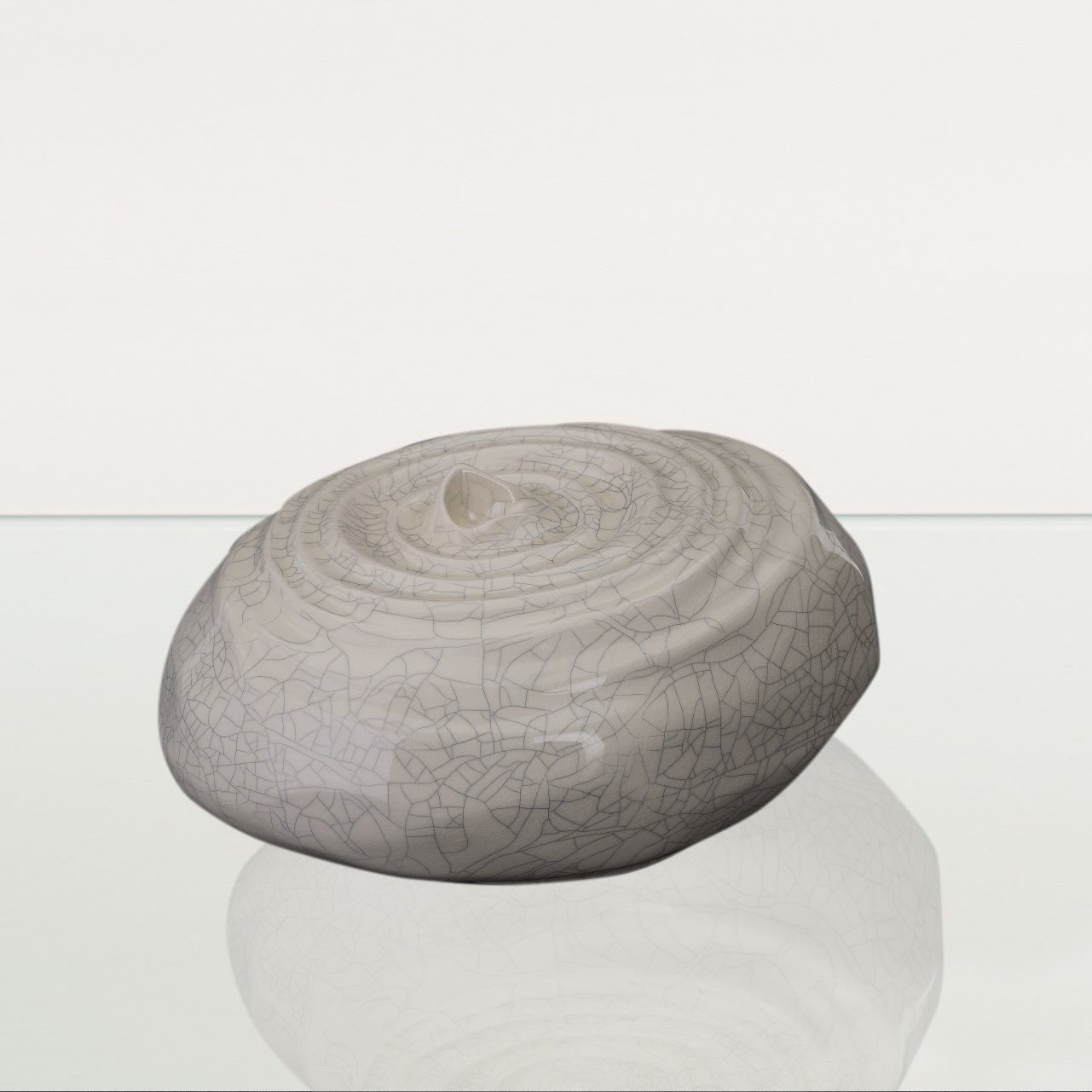 Handmade Cremation Urn for Ashes "Resonance" - Large Urn | Craquelure | Ceramic - Pulvis Art Urns