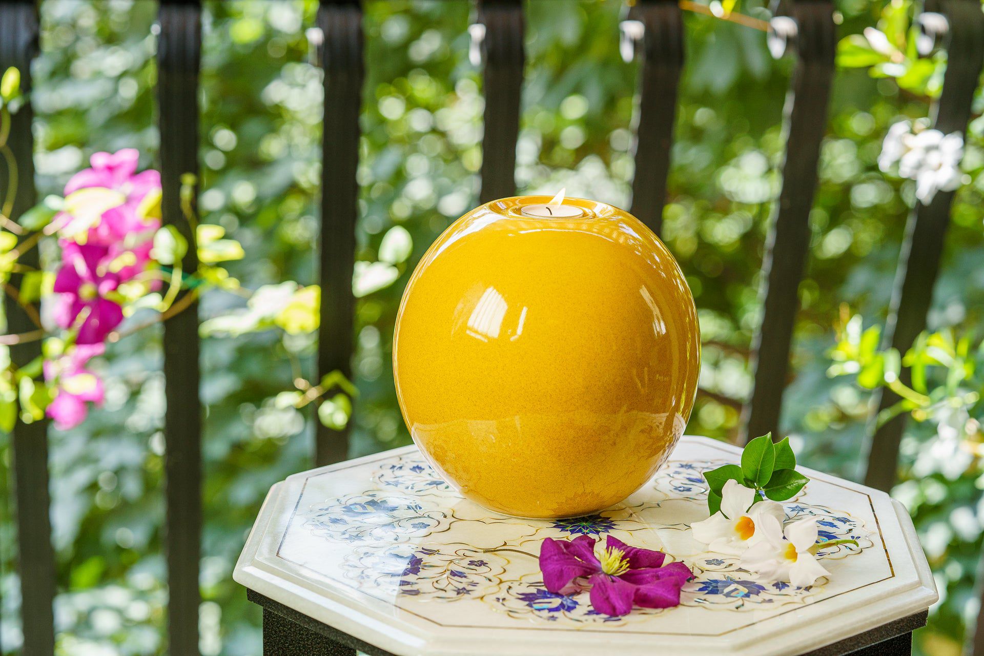 Handmade Cremation Urn "Harmony" - Large | Amber Yellow | Ceramic Urn - Pulvis Art Urns