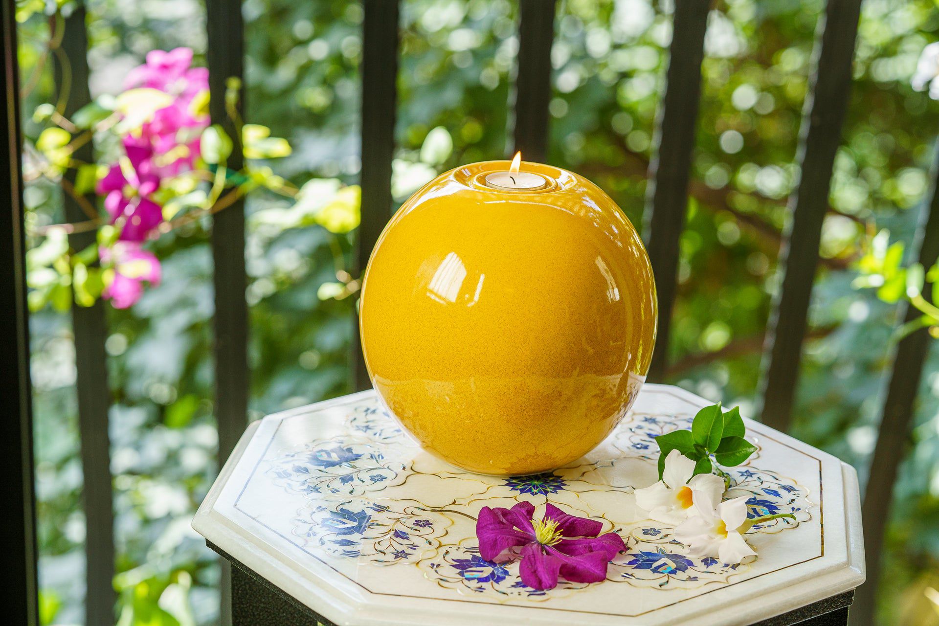 Handmade Cremation Urn "Harmony" - Large | Amber Yellow | Ceramic Urn - Pulvis Art Urns