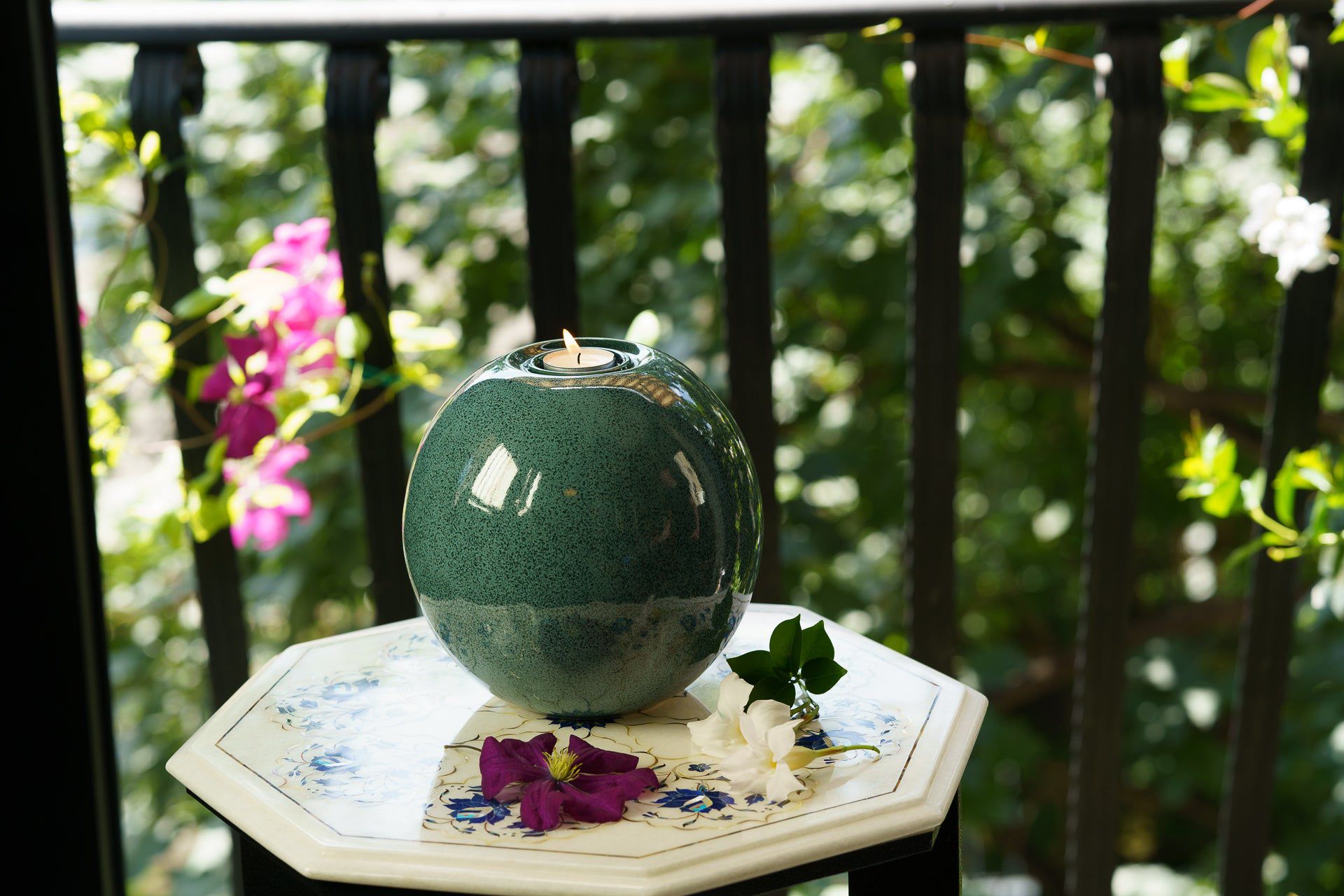 Handmade Cremation Urn "Harmony" - Large | Oily Green Melange | Ceramic Urn - Pulvis Art Urns