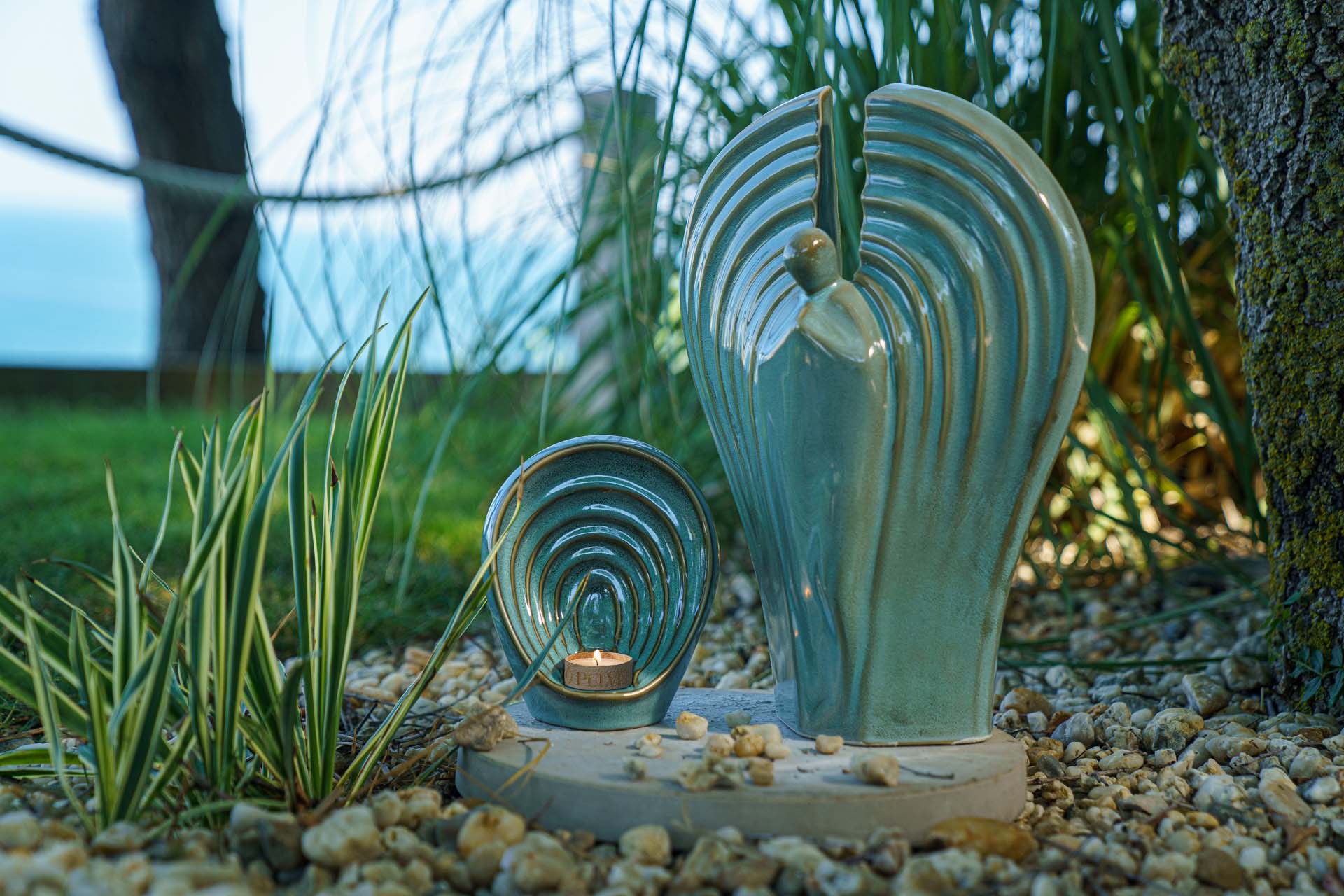 Set Of Ceramic Art Urns for Ashes "Guardian" - (Large urn + Keepsake) - Pulvis Art Urns