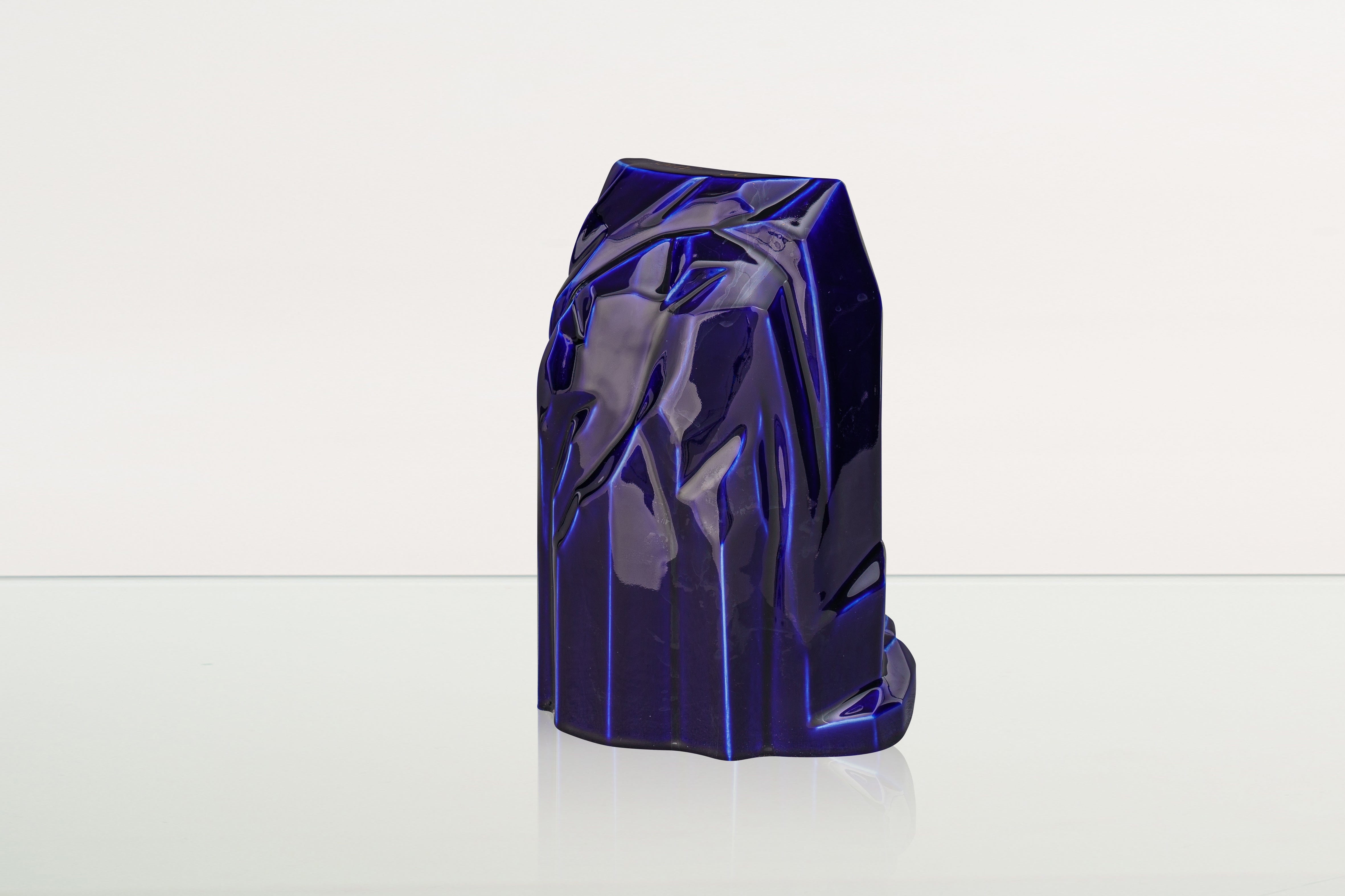 Zodiac Urn for Ashes "Aquarius" - Large | Star Sign Urn - Pulvis Art Urns