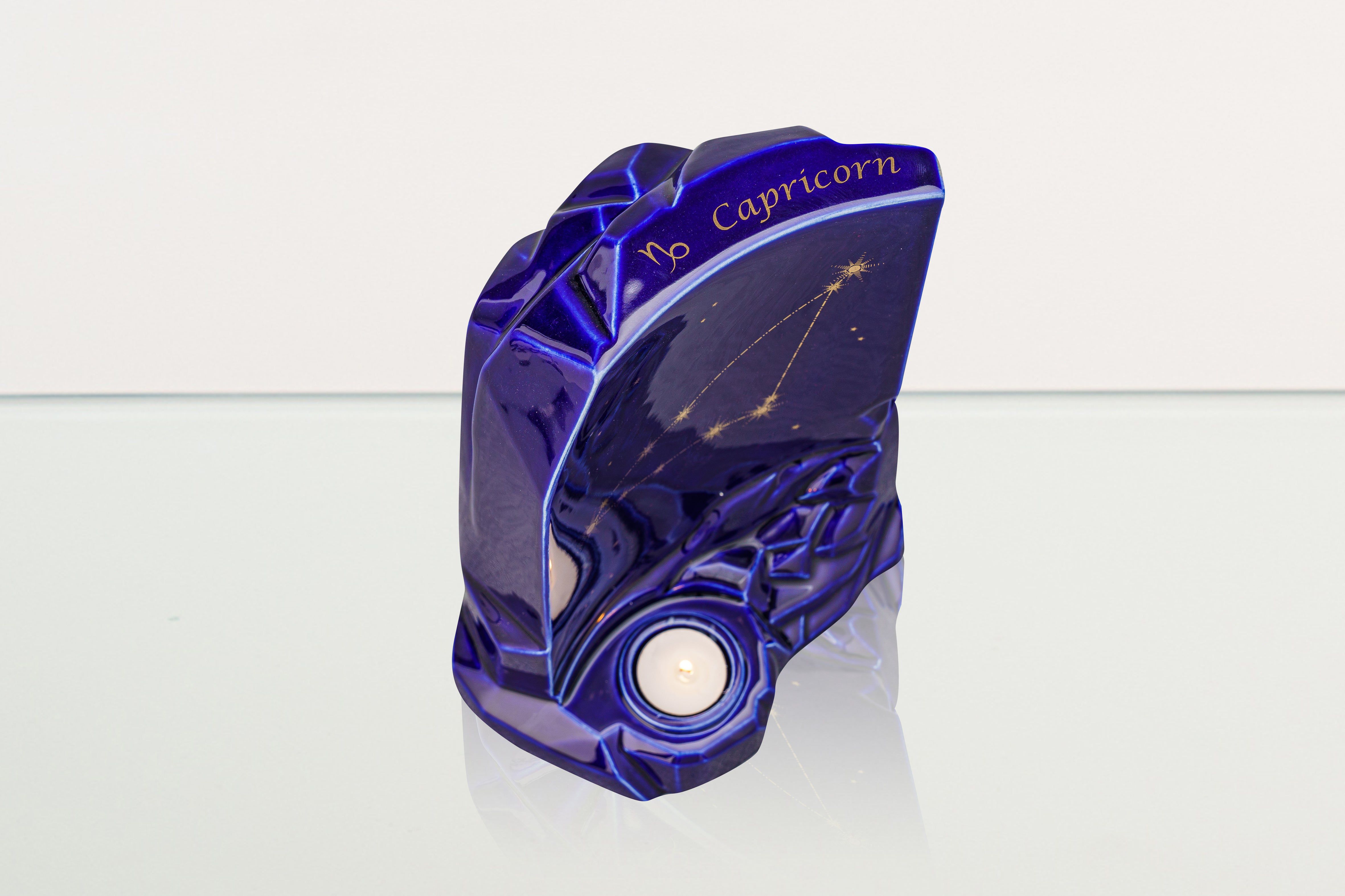 Zodiac Urn for Ashes "Capricorn" - Large | Star Sign Urn - Pulvis Art Urns