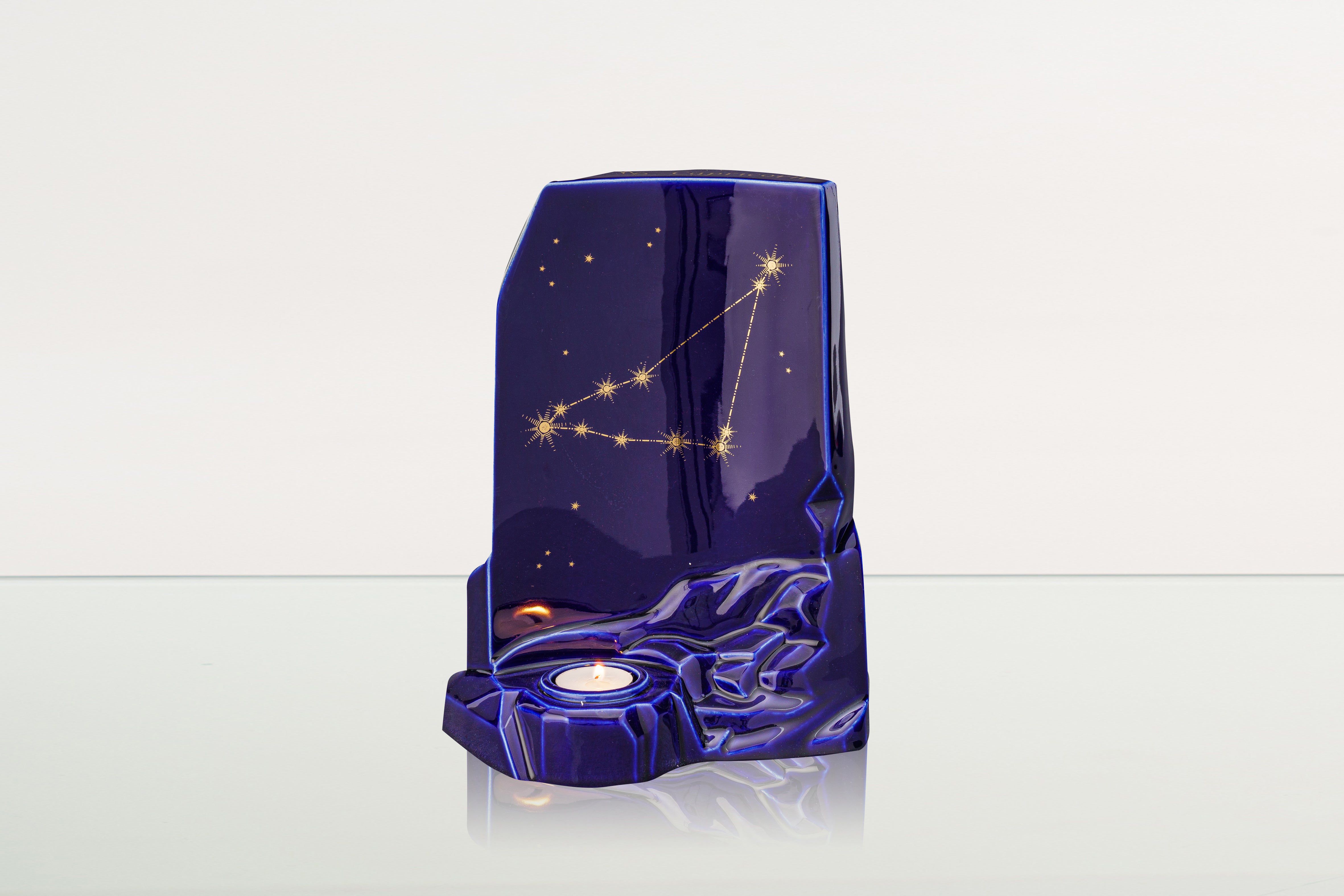 Zodiac Urn for Ashes "Capricorn" - Large | Star Sign Urn - Pulvis Art Urns