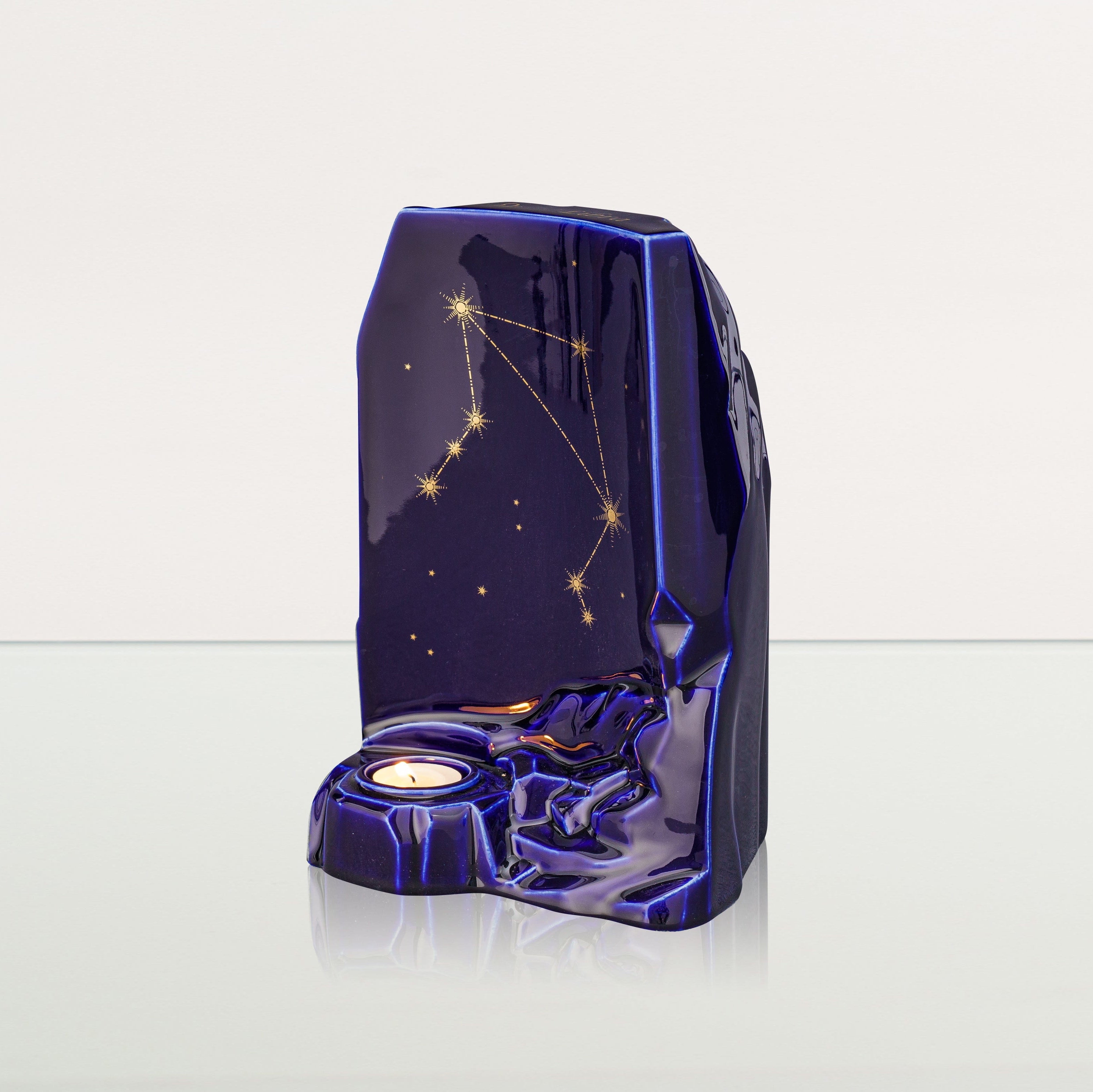 Zodiac Urn for Ashes "Libra" - Large | Star Sign Urn - Pulvis Art Urns