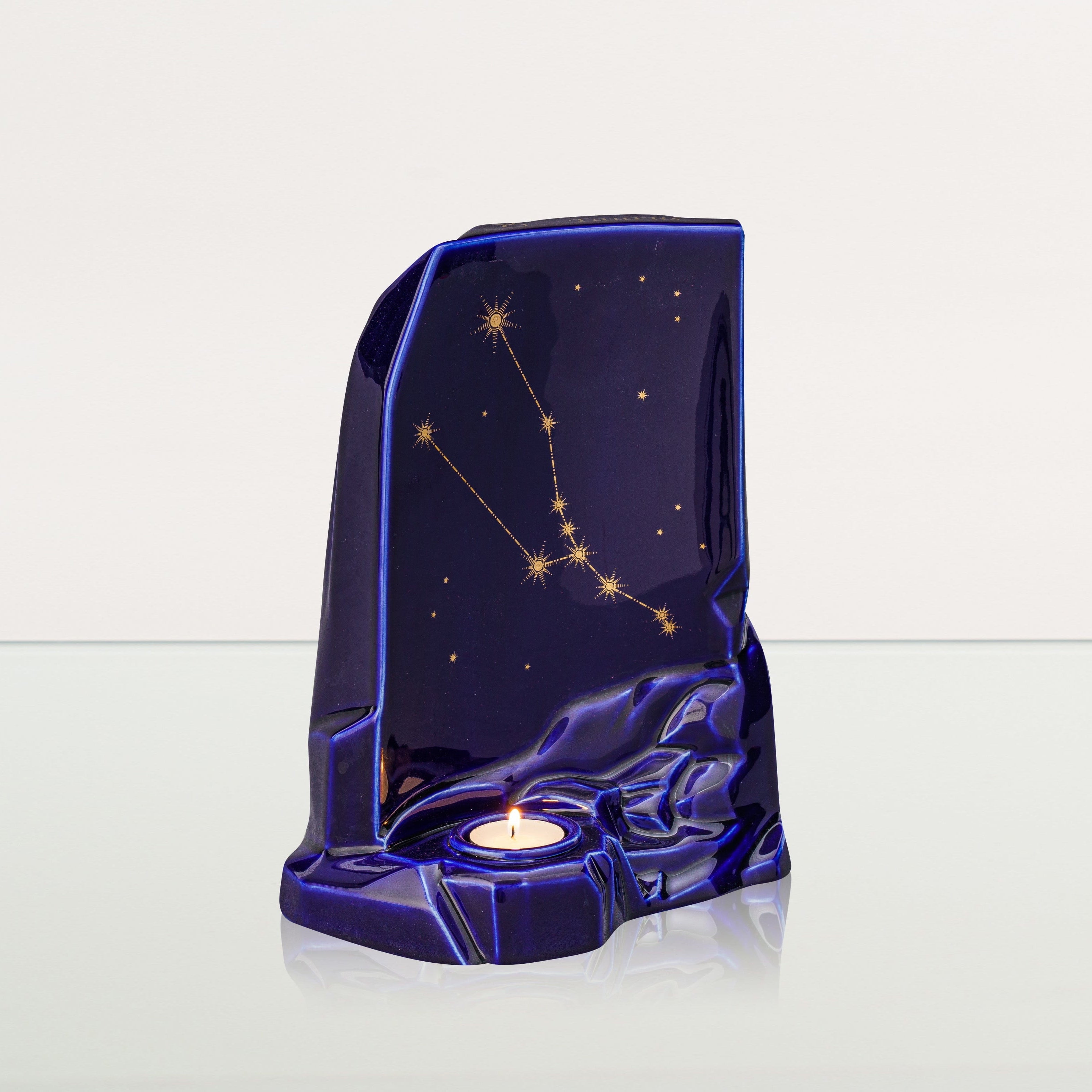 Zodiac Urn for Ashes "Taurus" - Large | Star Sign Urn - Pulvis Art Urns