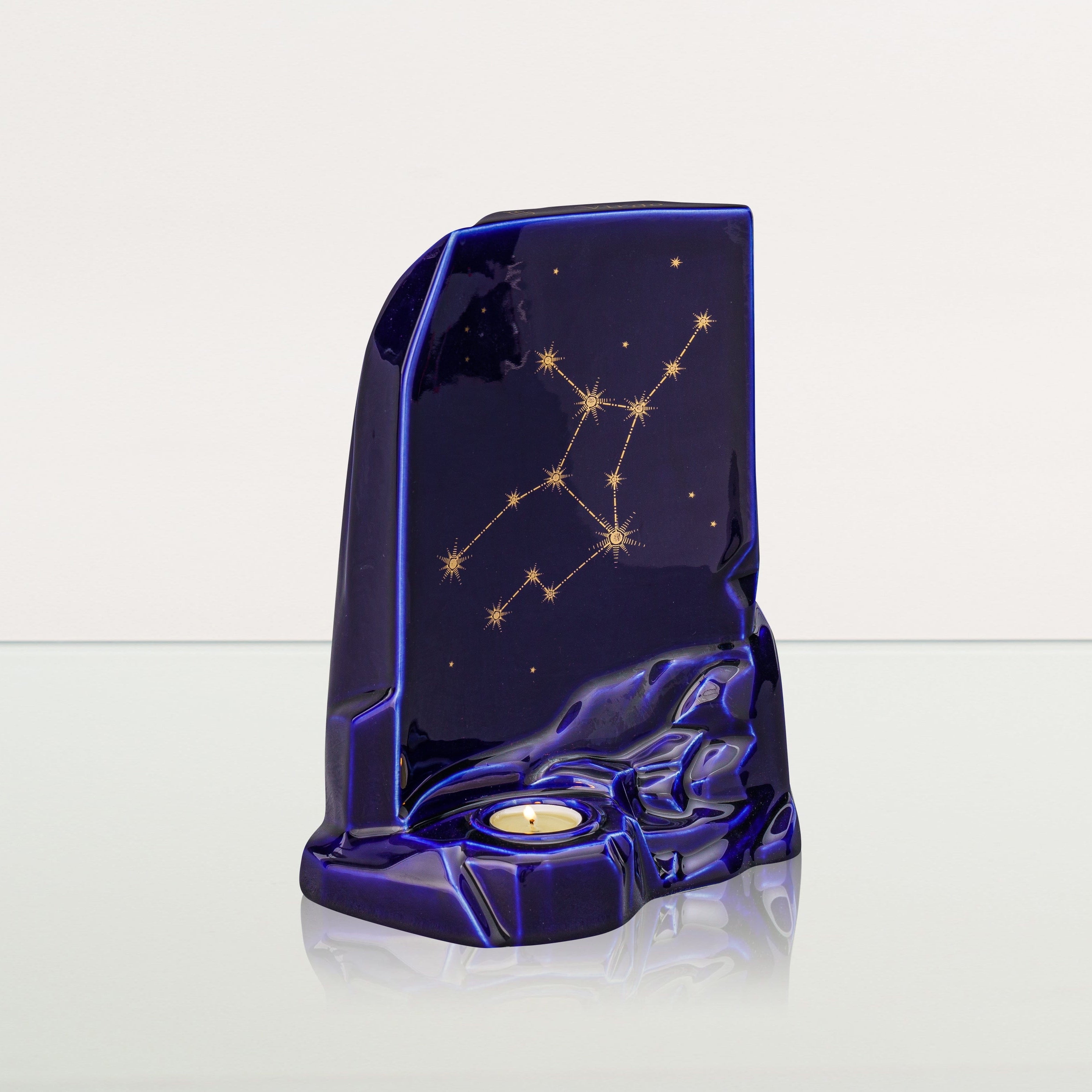 Zodiac Urn for Ashes "Virgo" - Large | Star Sign Urn - Pulvis Art Urns