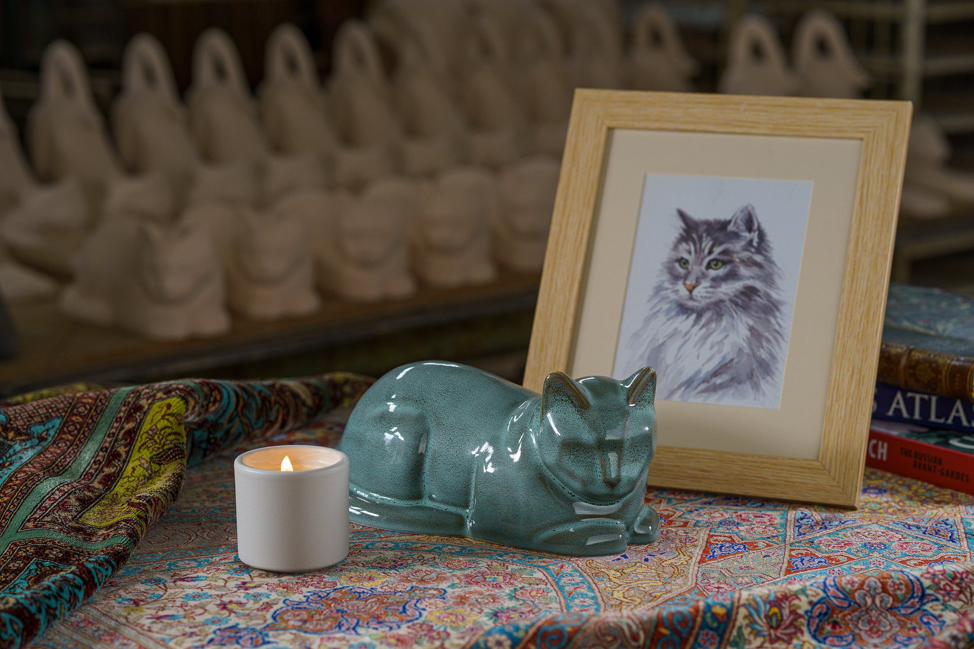 Artisan Scented Candle - Saffron / Vanilla / Cardamom - Pulvis Art Urns