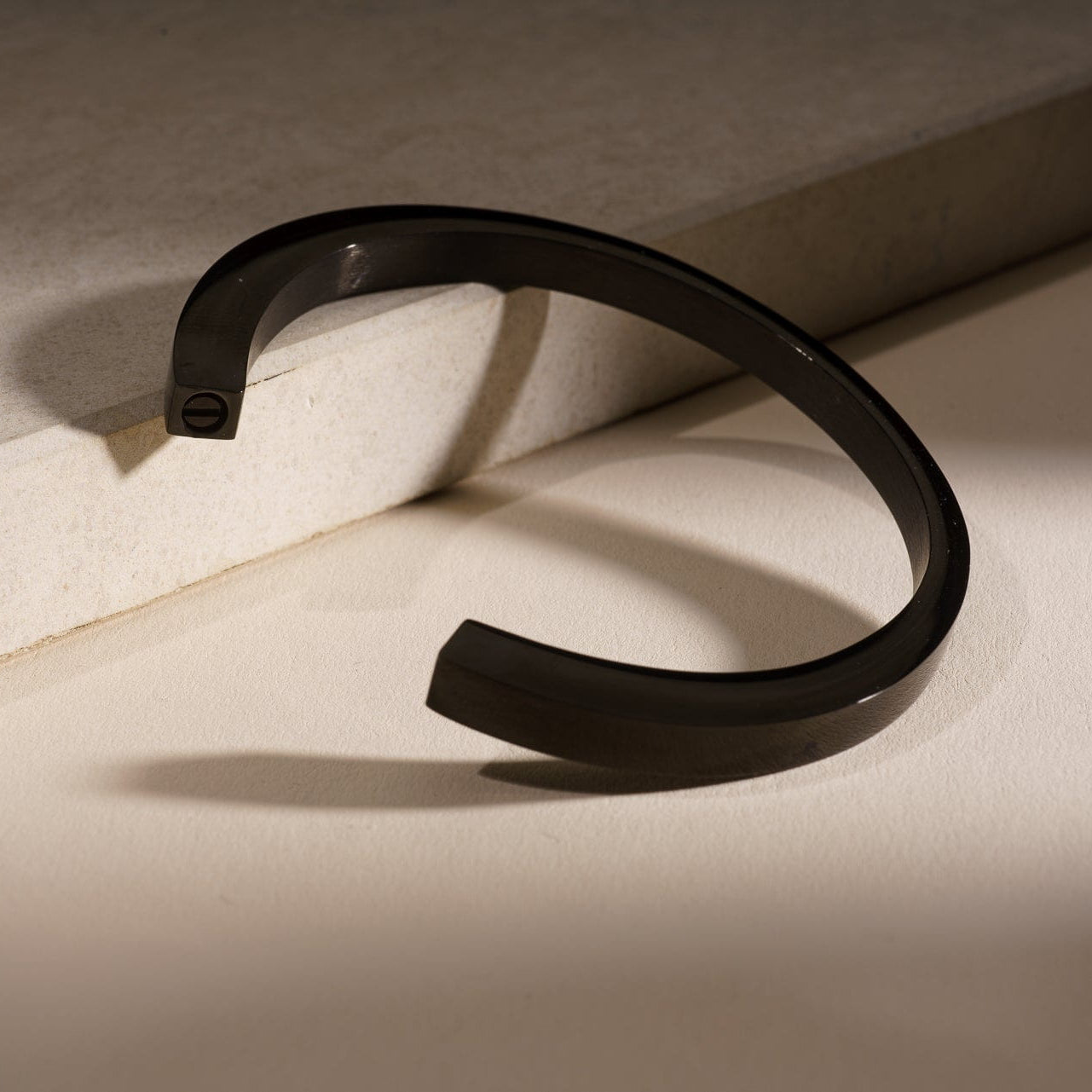Cremation Bracelet – Elegance | Stainless Steel | Memorial Jewelry | Black - Pulvis Art Urns