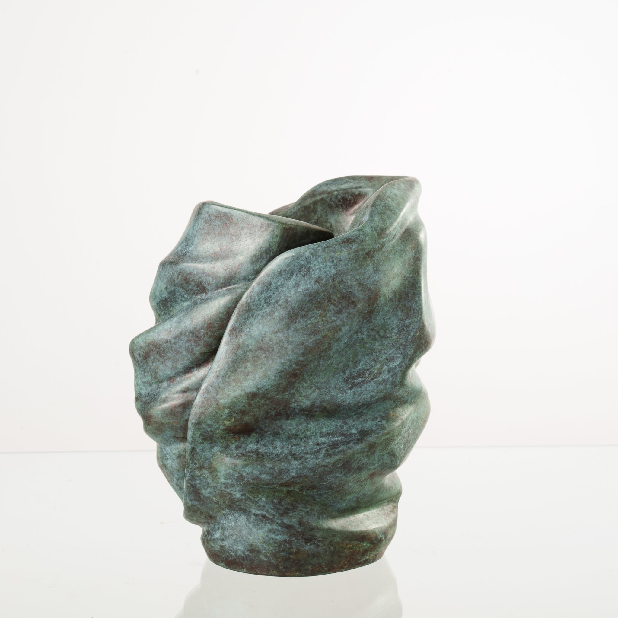 Pulvis Art Urns Exclusive Urn Cast Bronze Cremation Urn "Light" - Green Patina | Exclusive Bronze Urn