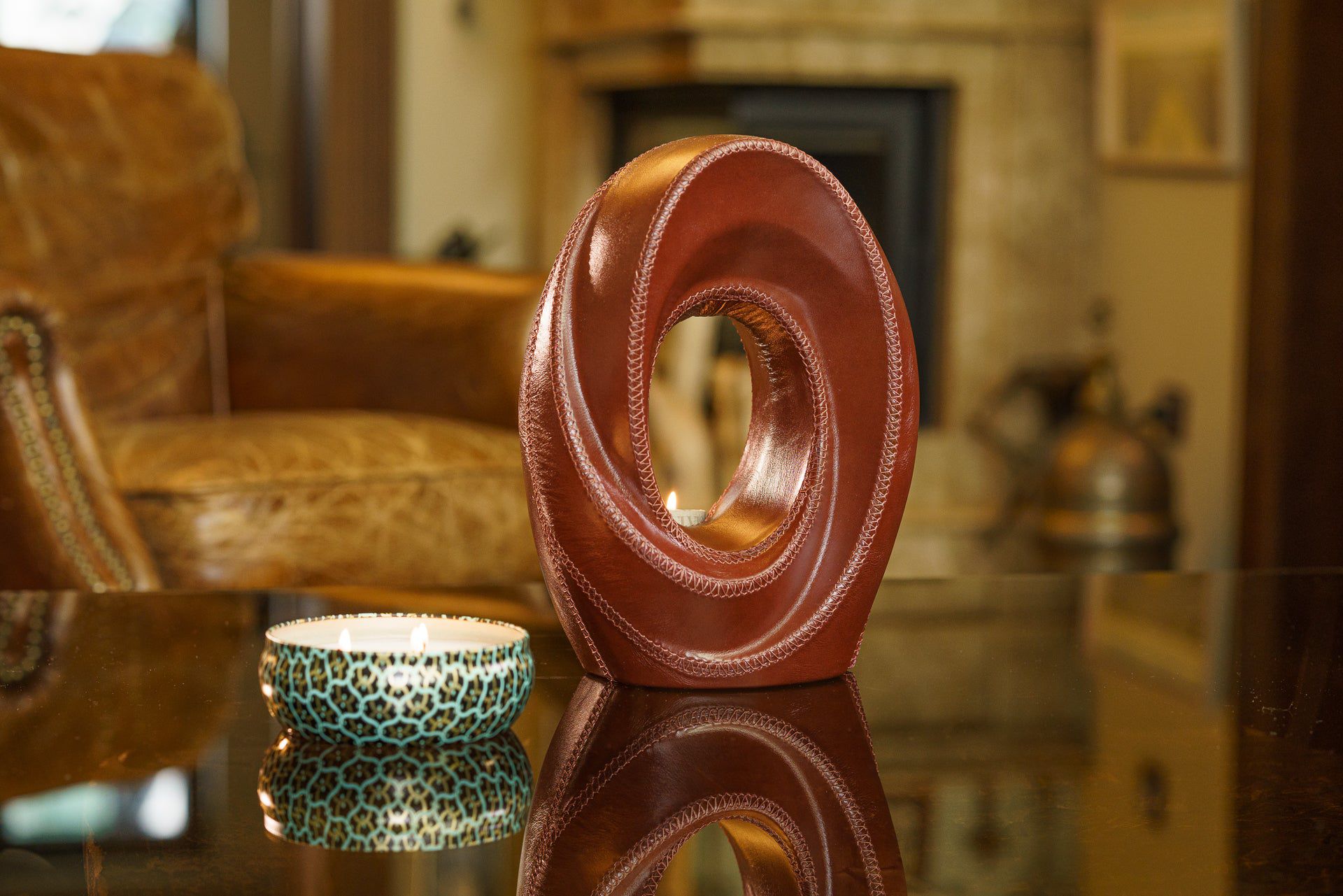 Handmade Cremation Urn for Ashes "The Passage" - Genuine Leather - Pulvis Art Urns