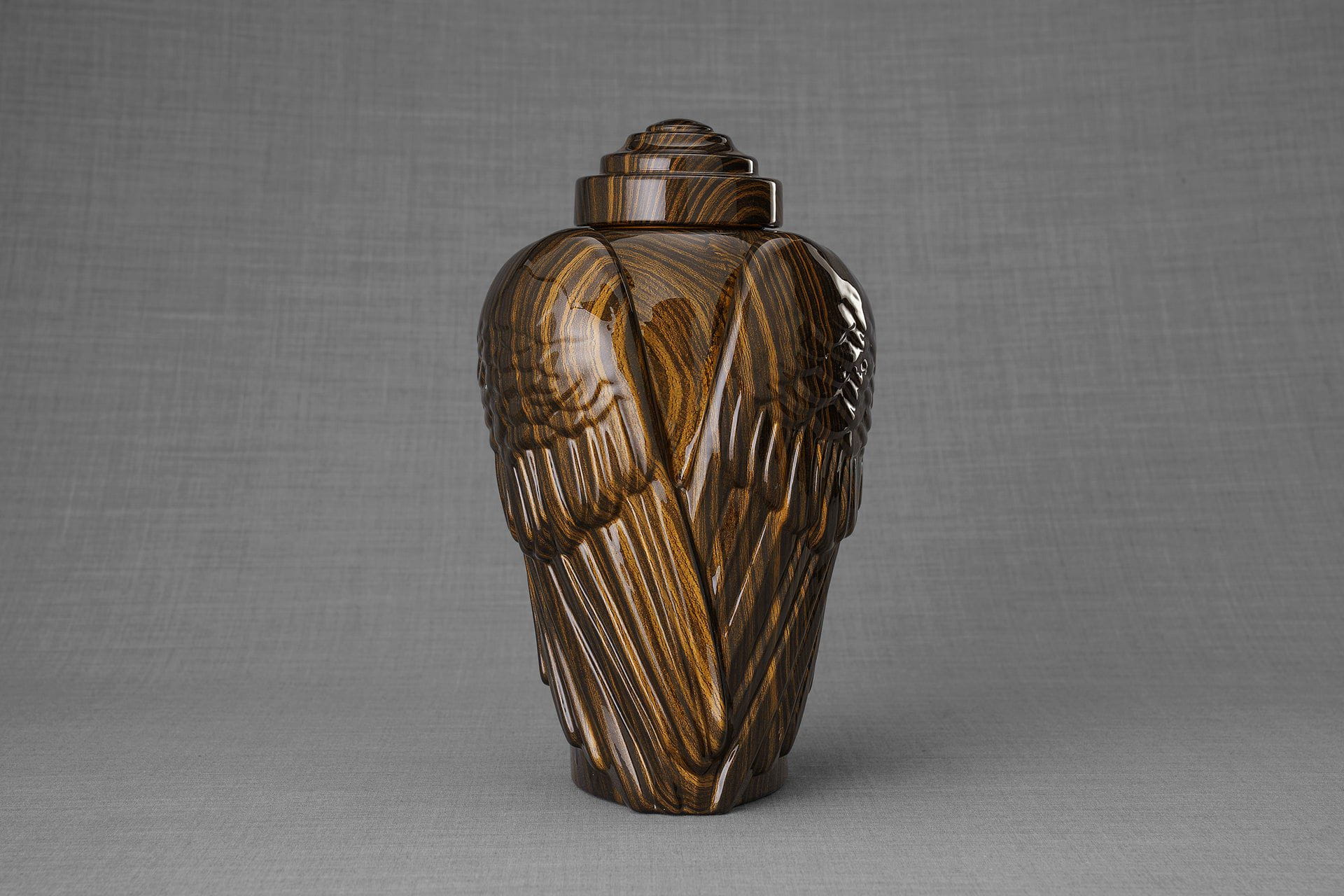 HydroGraphics Urn "Wings - Wood Stripes" - Large | Ceramic | Hydro Dipping - Pulvis Art Urns