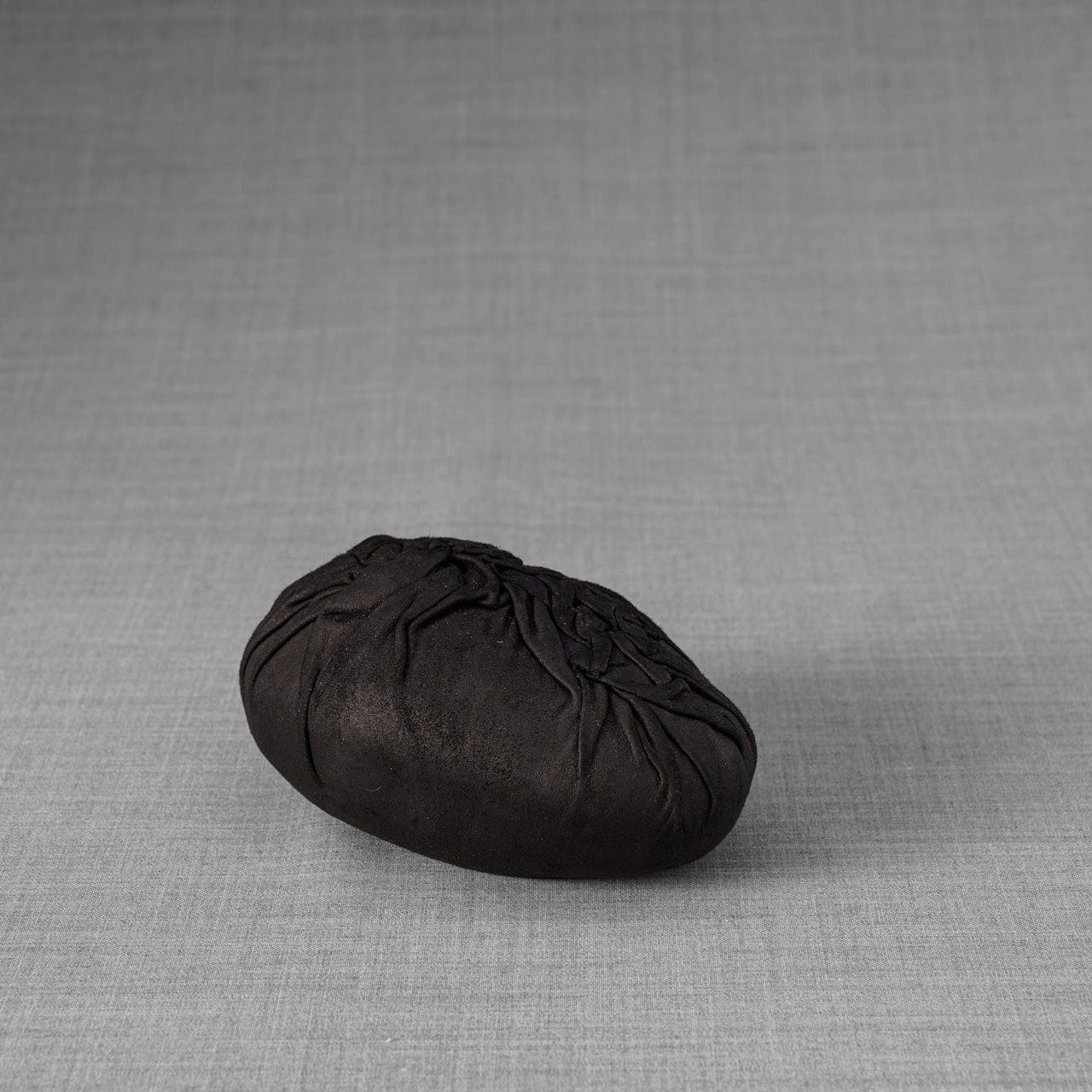 Leather Cremation Keepsake "Stone" - Exclusive Edition - Pulvis Art Urns