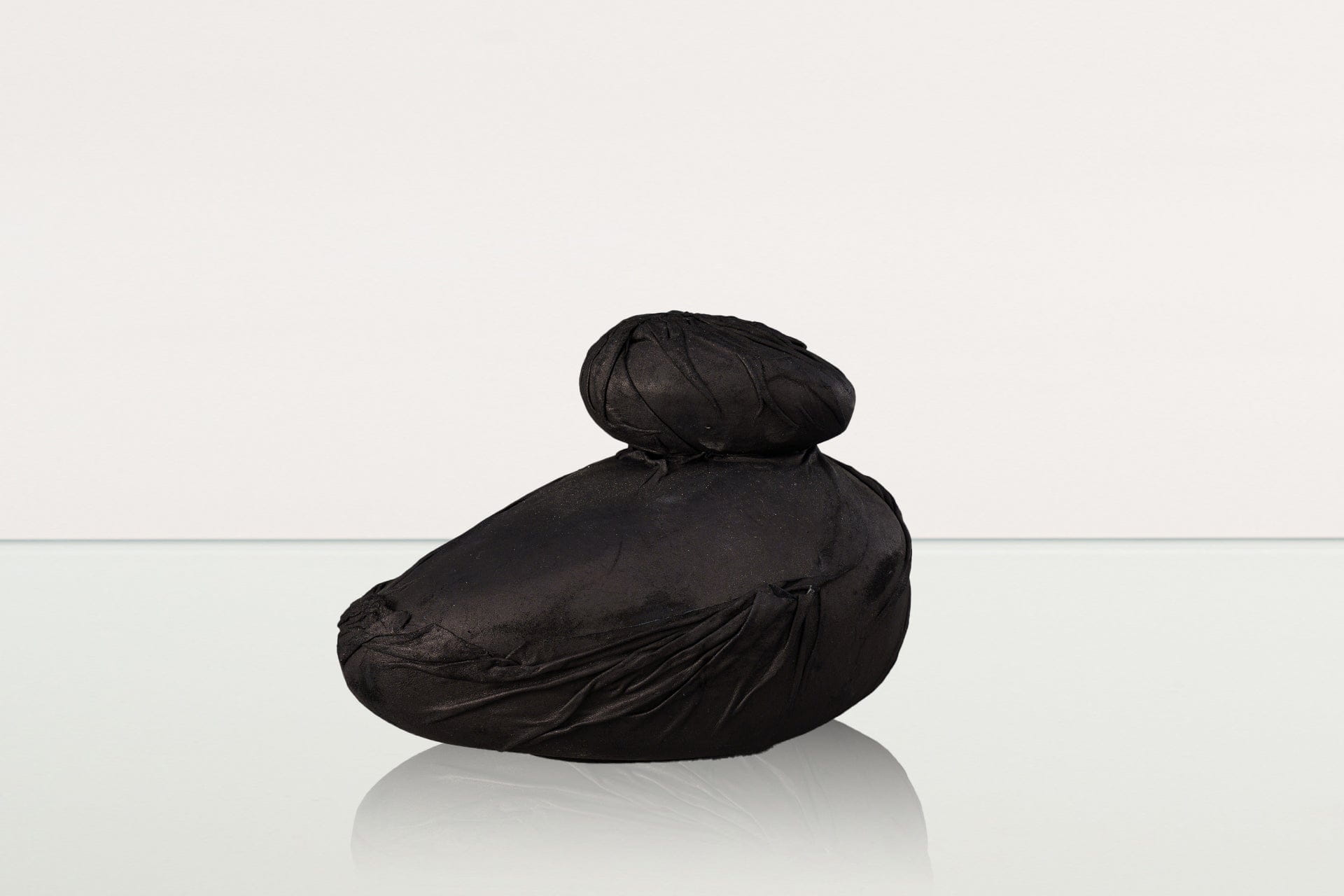 Leather Cremation Urn for Ashes "Stone" - Exclusive Edition - Pulvis Art Urns