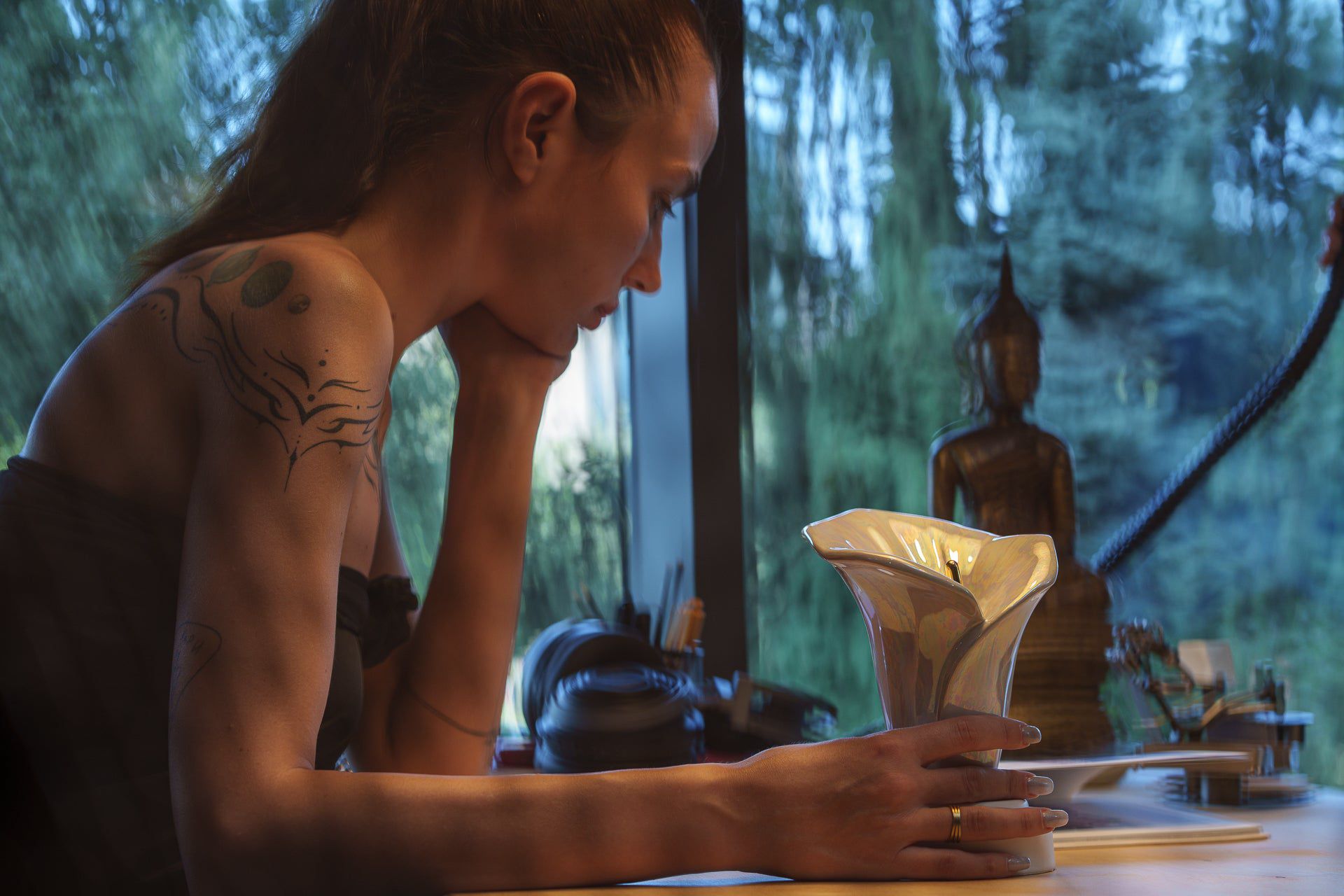 Calla Lily Keepsake Urn - White Matte | Ceramic - Pulvis Art Urns