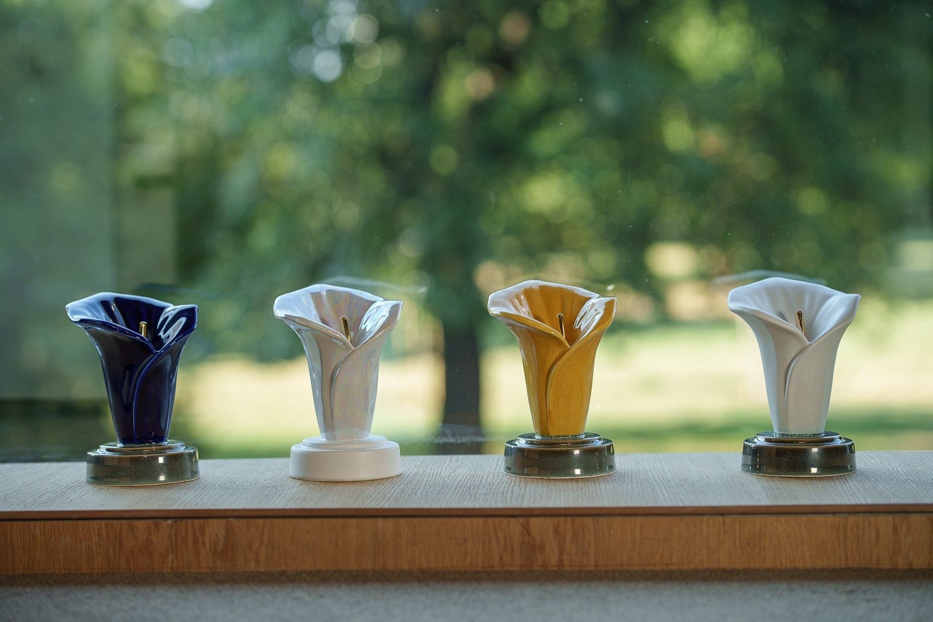 Calla Lily Keepsake Urn - White Matte | Ceramic - Pulvis Art Urns