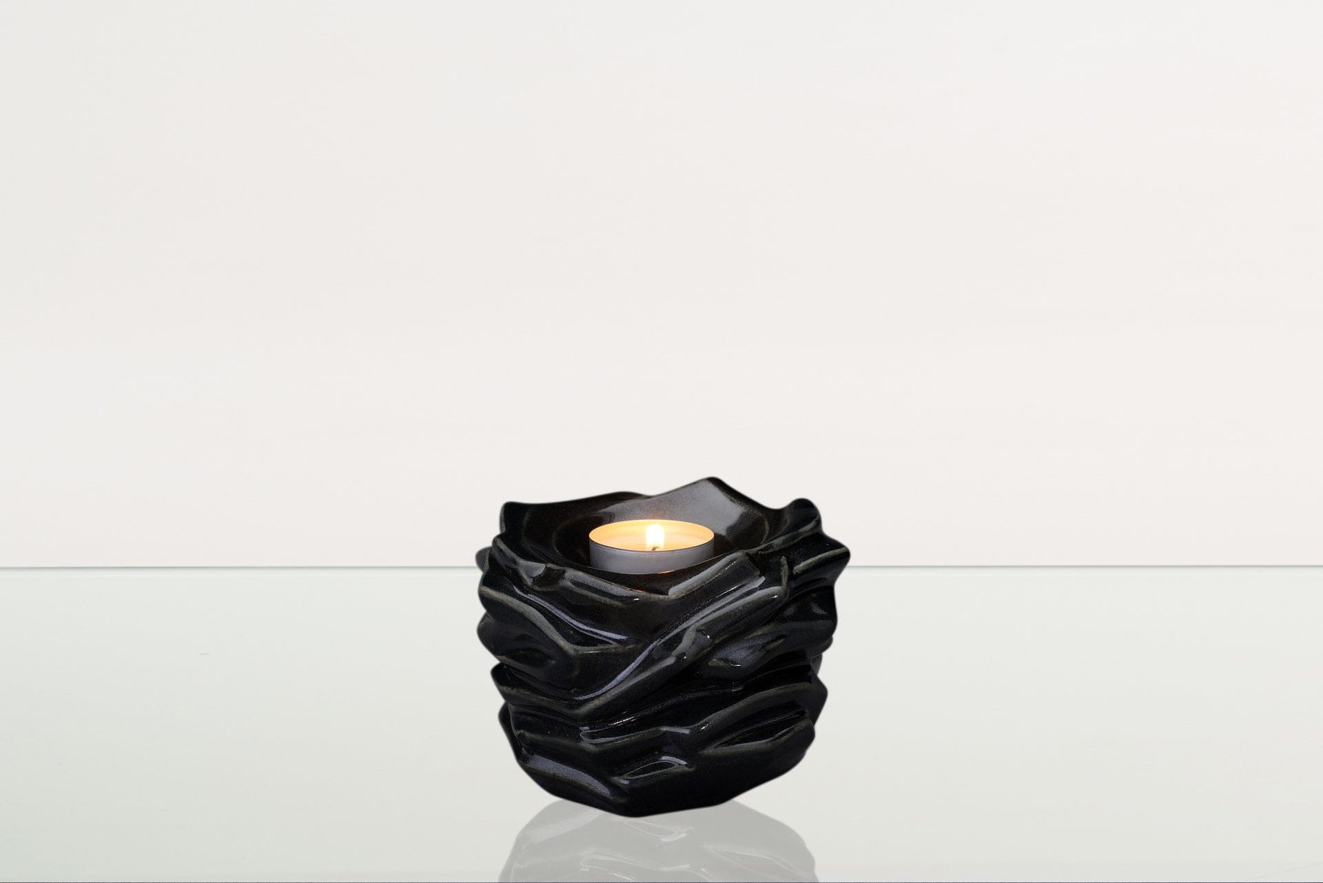 Candleholder Keepsake Urn For Ashes | Black Gloss | Ceramic Keepsake - Pulvis Art Urns