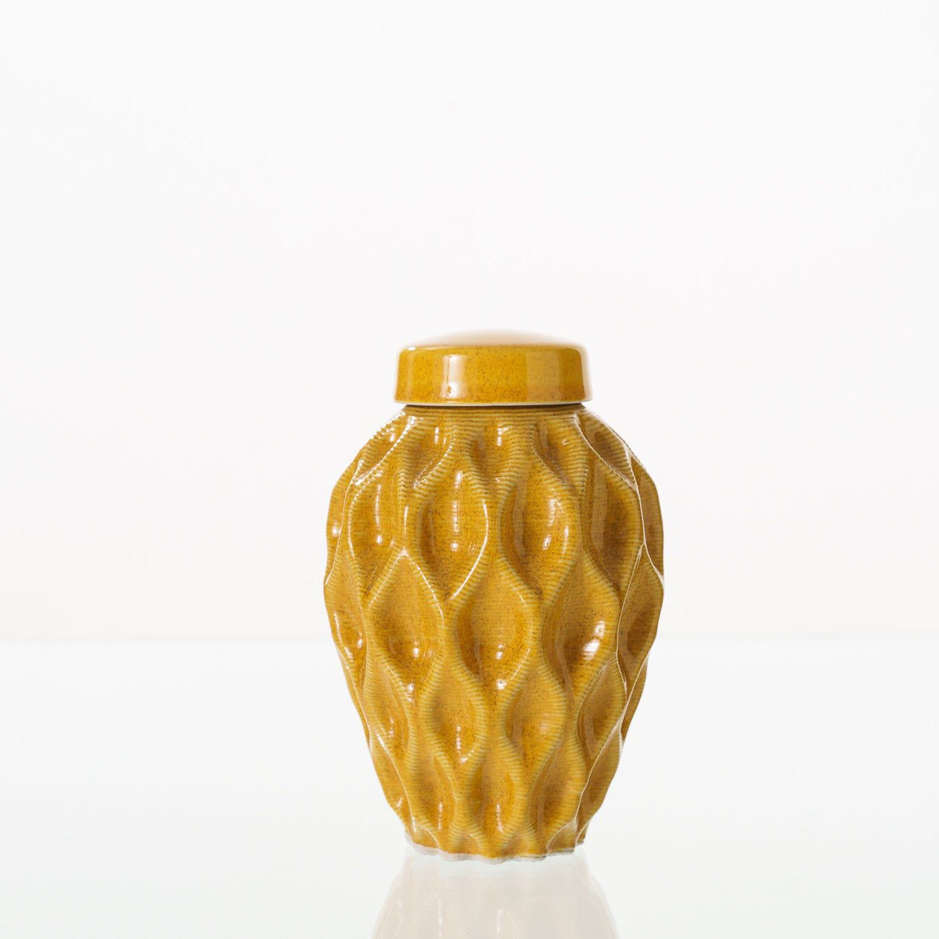 Cremation Urn "Echo" - 3D Printed Ceramic Urn | Amber Yellow | Keepsake - Pulvis Art Urns