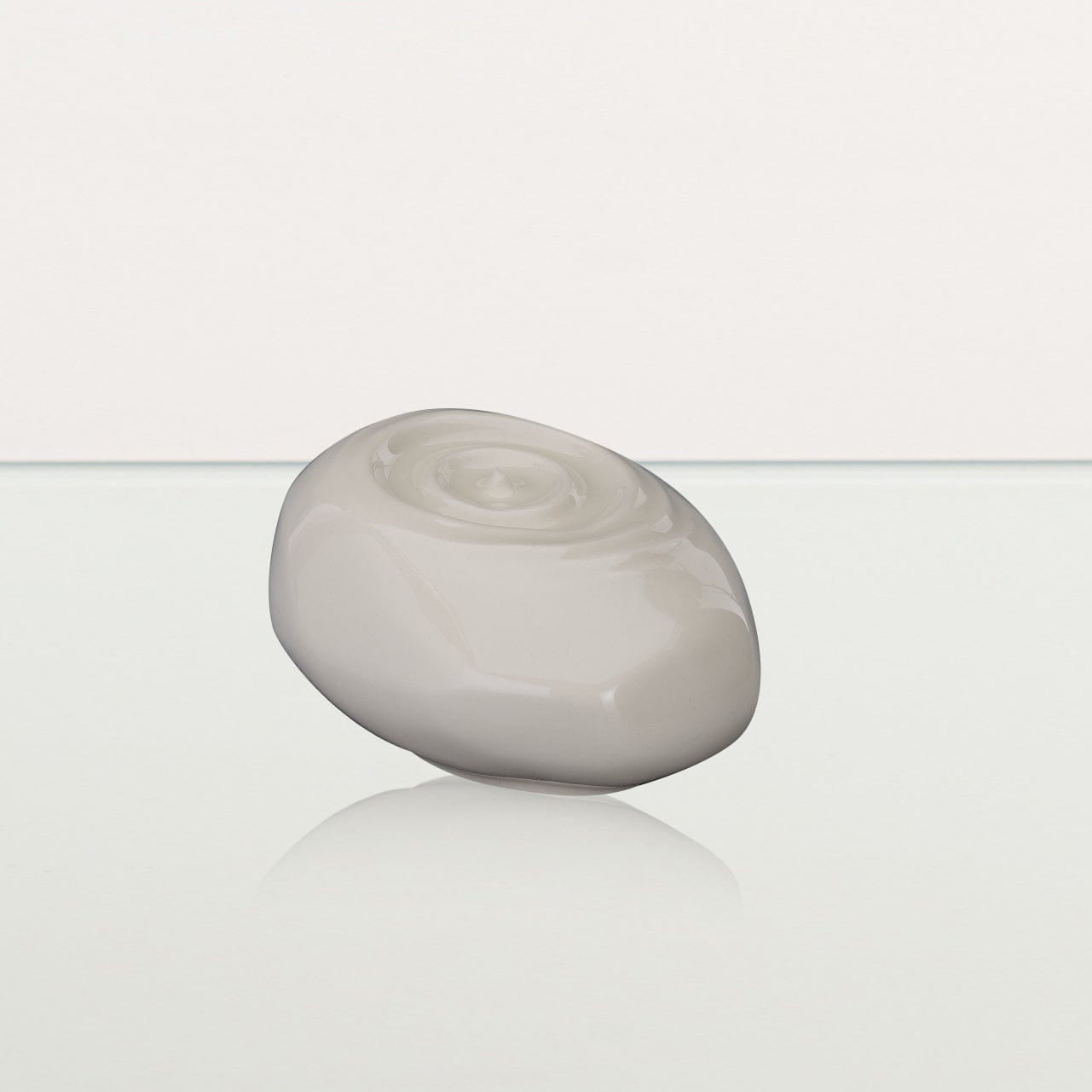 Handmade Cremation Keepsake Urn "Resonance" - Small Urn | Off-white | Ceramic - Pulvis Art Urns