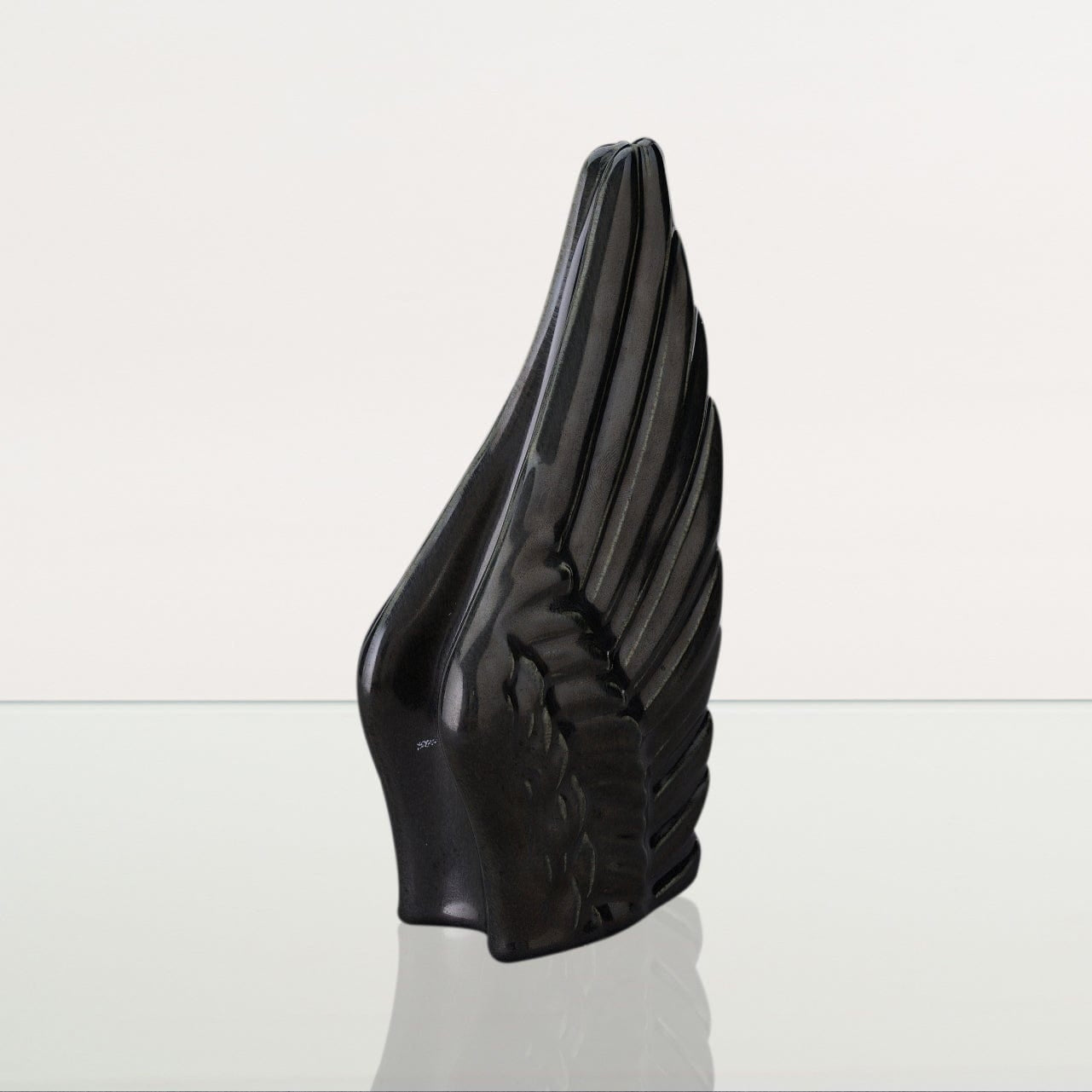 Handmade Cremation Keepsake Urn "Wings" - Small Urn | Black Gloss | Ceramic - Pulvis Art Urns