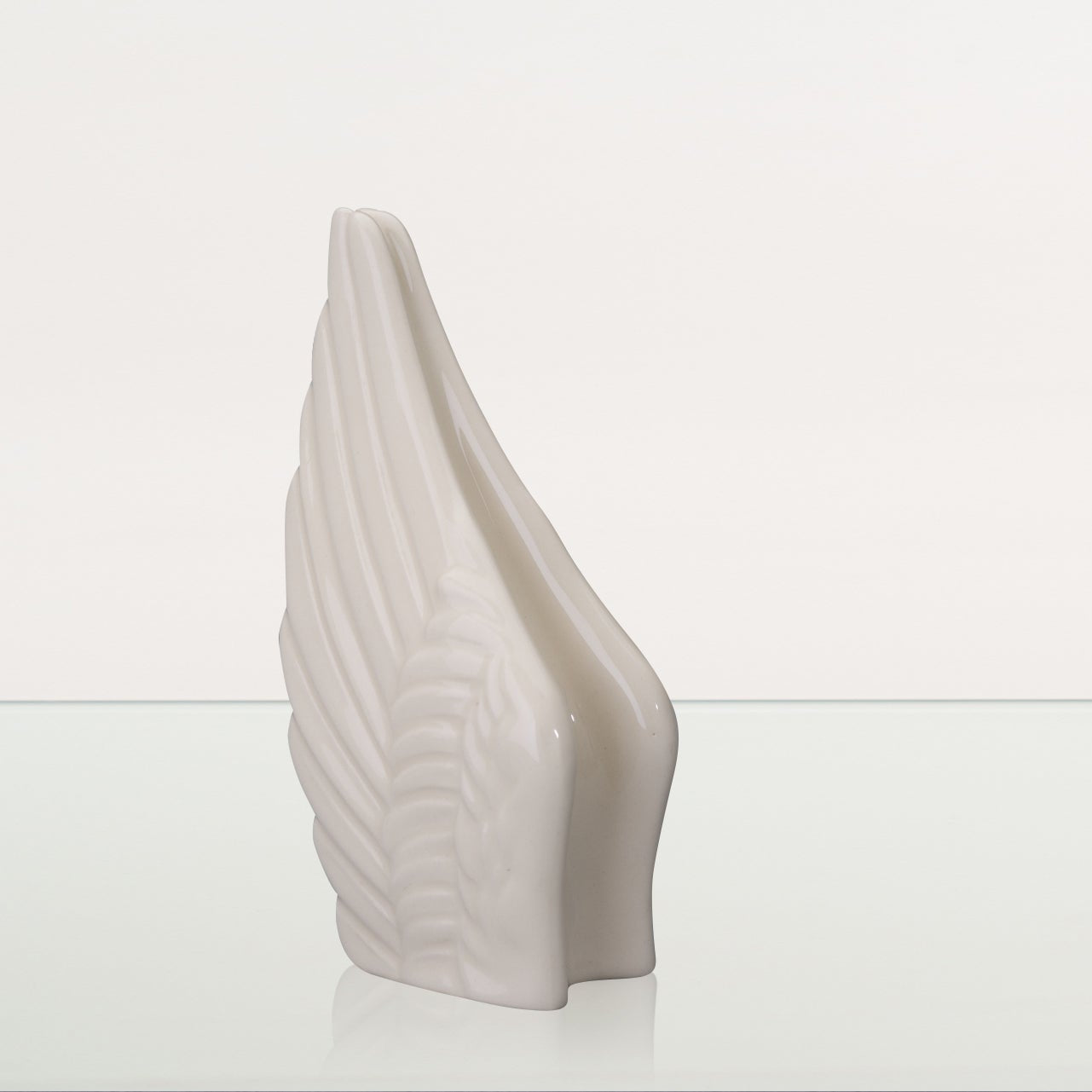 Handmade Cremation Keepsake Urn "Wings" - Small Urn | Off-white | Ceramic - Pulvis Art Urns