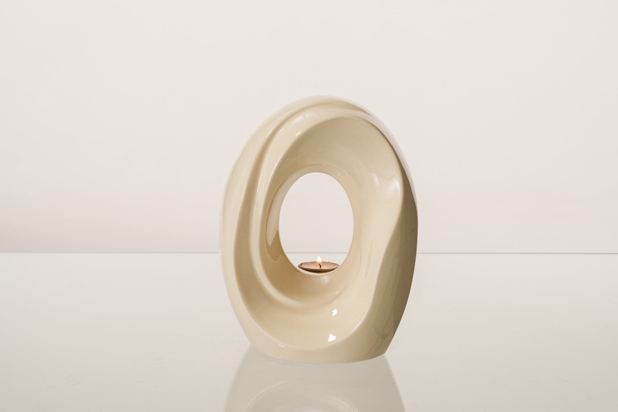 Artisan Cremation Urn for Ashes "The Passage" - Medium Urn | Off-White | Ceramic - Pulvis Art Urns