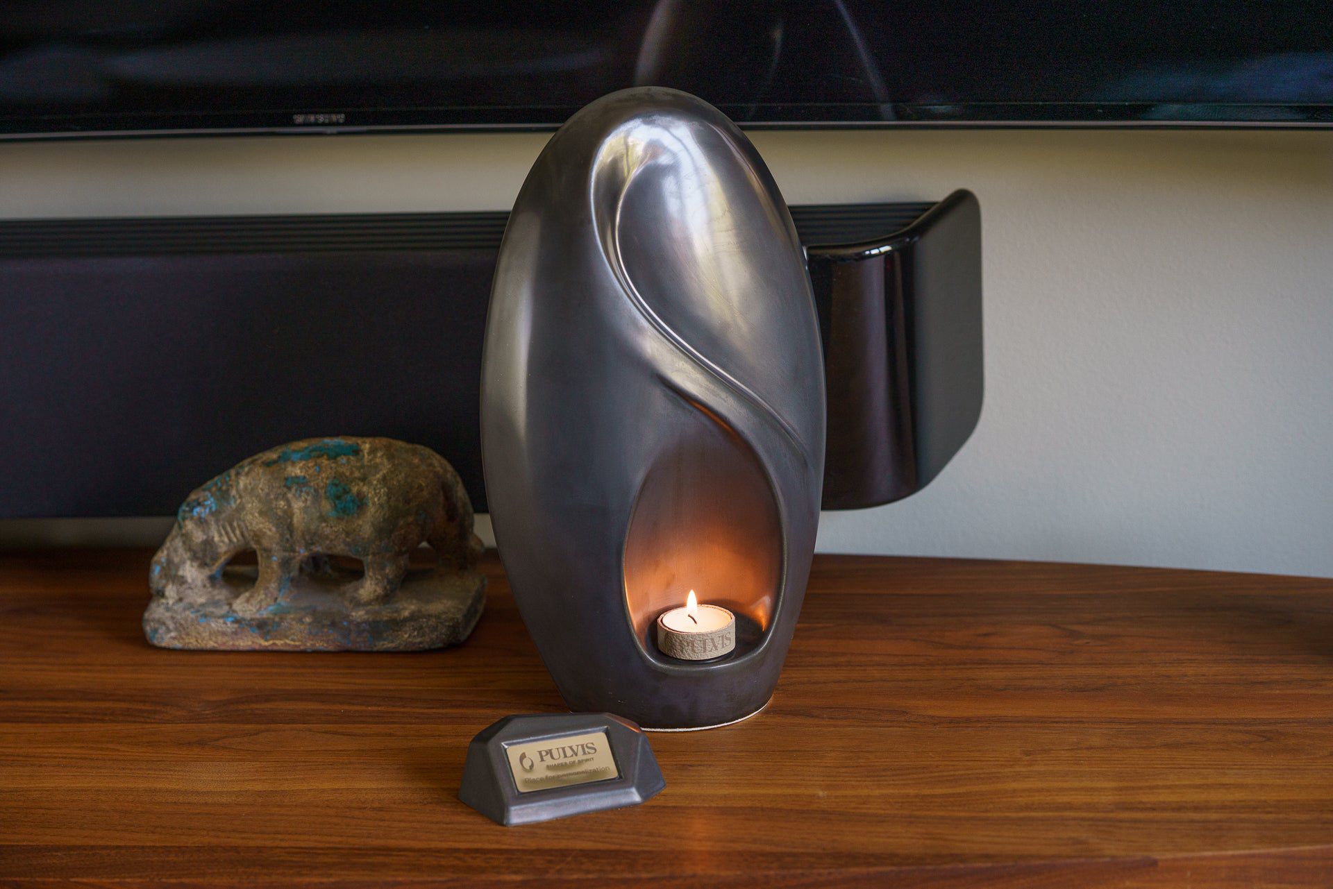 Memorial Nameplate Holder | Ceramic | Personalizable - Pulvis Art Urns