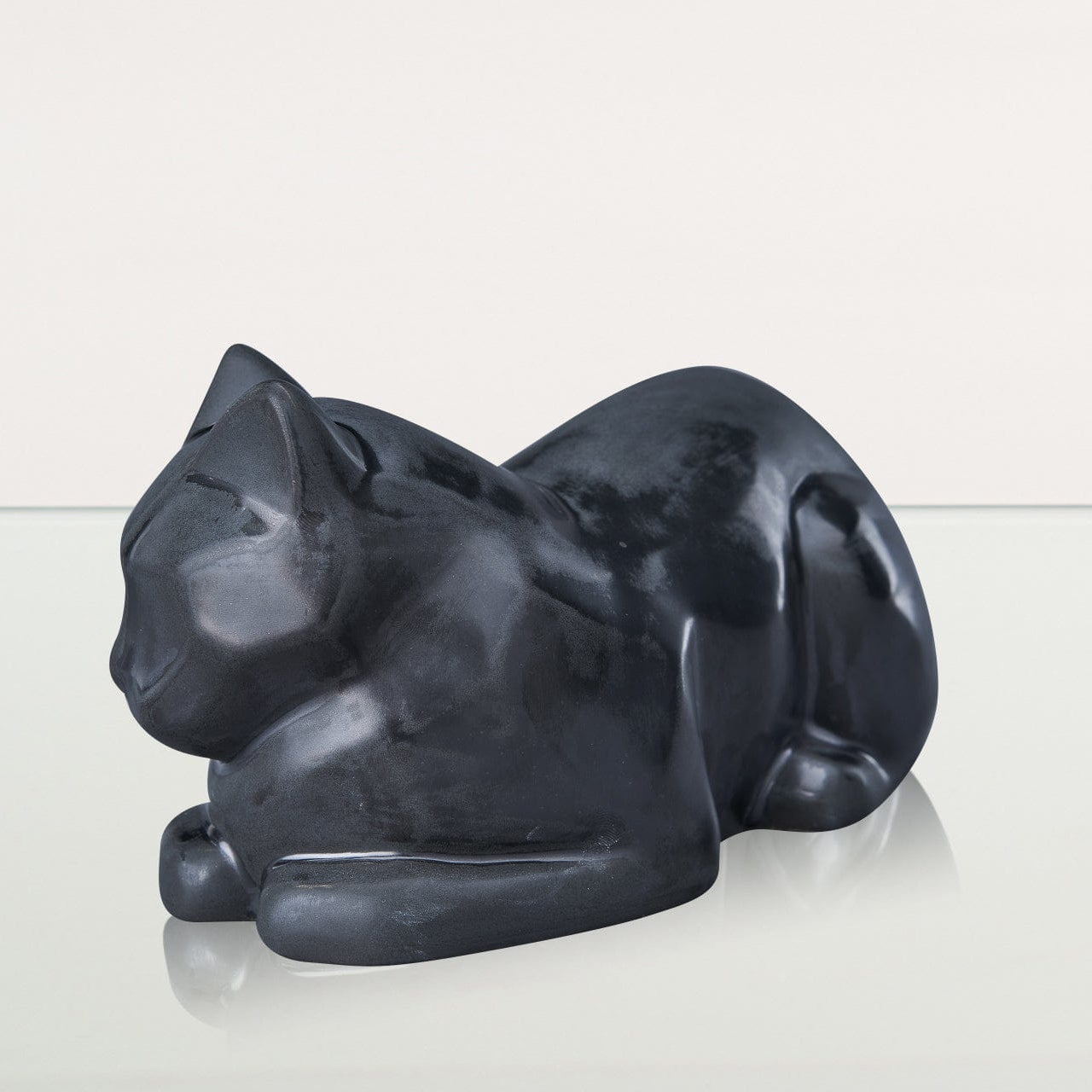 Cat Cremation Urn for Ashes - Dark Matte | Ceramic | Handmade Pet Urn - Pulvis Art Urns