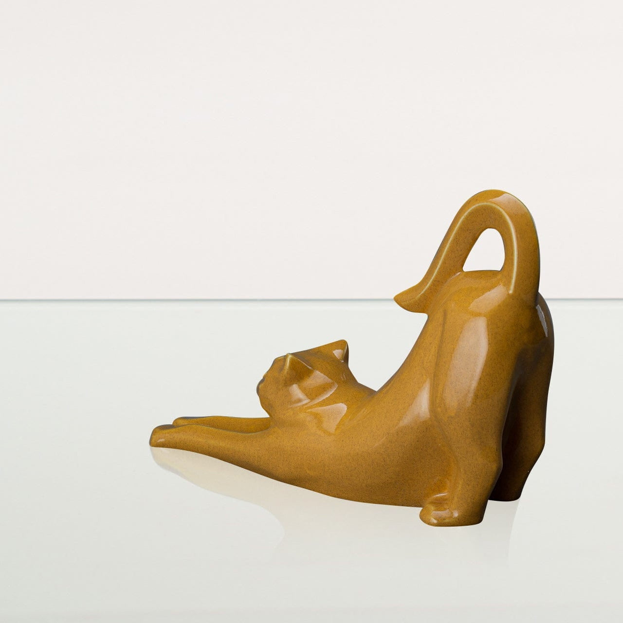 Cat Cremation Urn For Ashes "Grace" - Аmber Yellow | Ceramic Pet Urn - Pulvis Art Urns