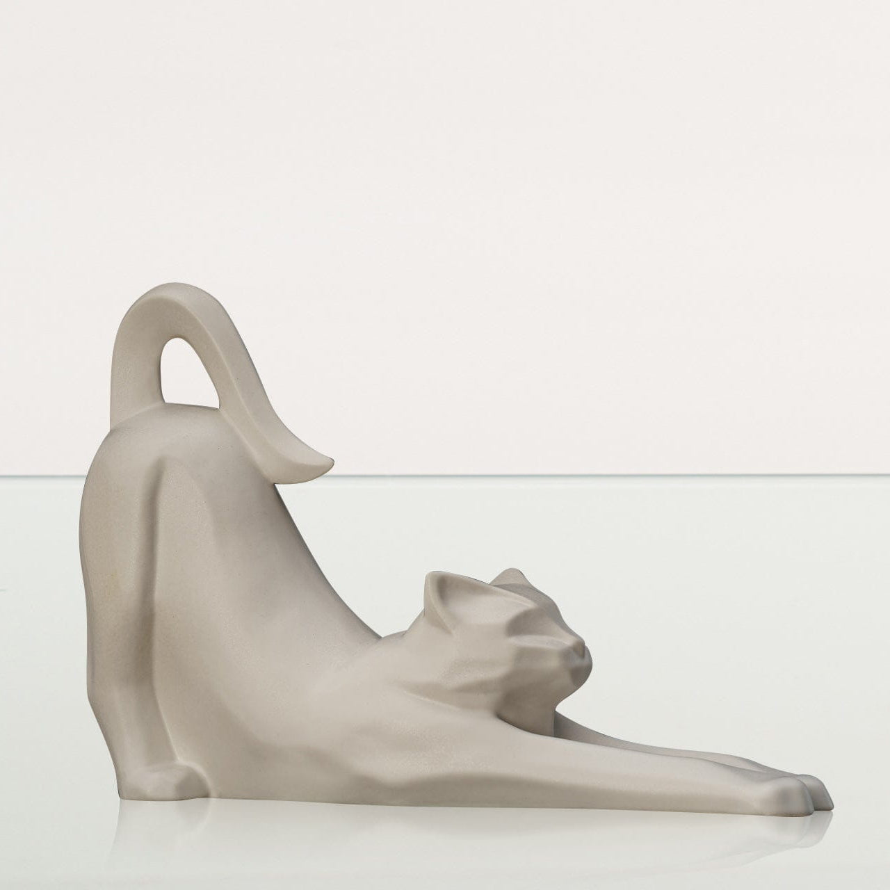 Cat Cremation Urn For Ashes "Grace" - White Matte | Ceramic Pet Urn - Pulvis Art Urns