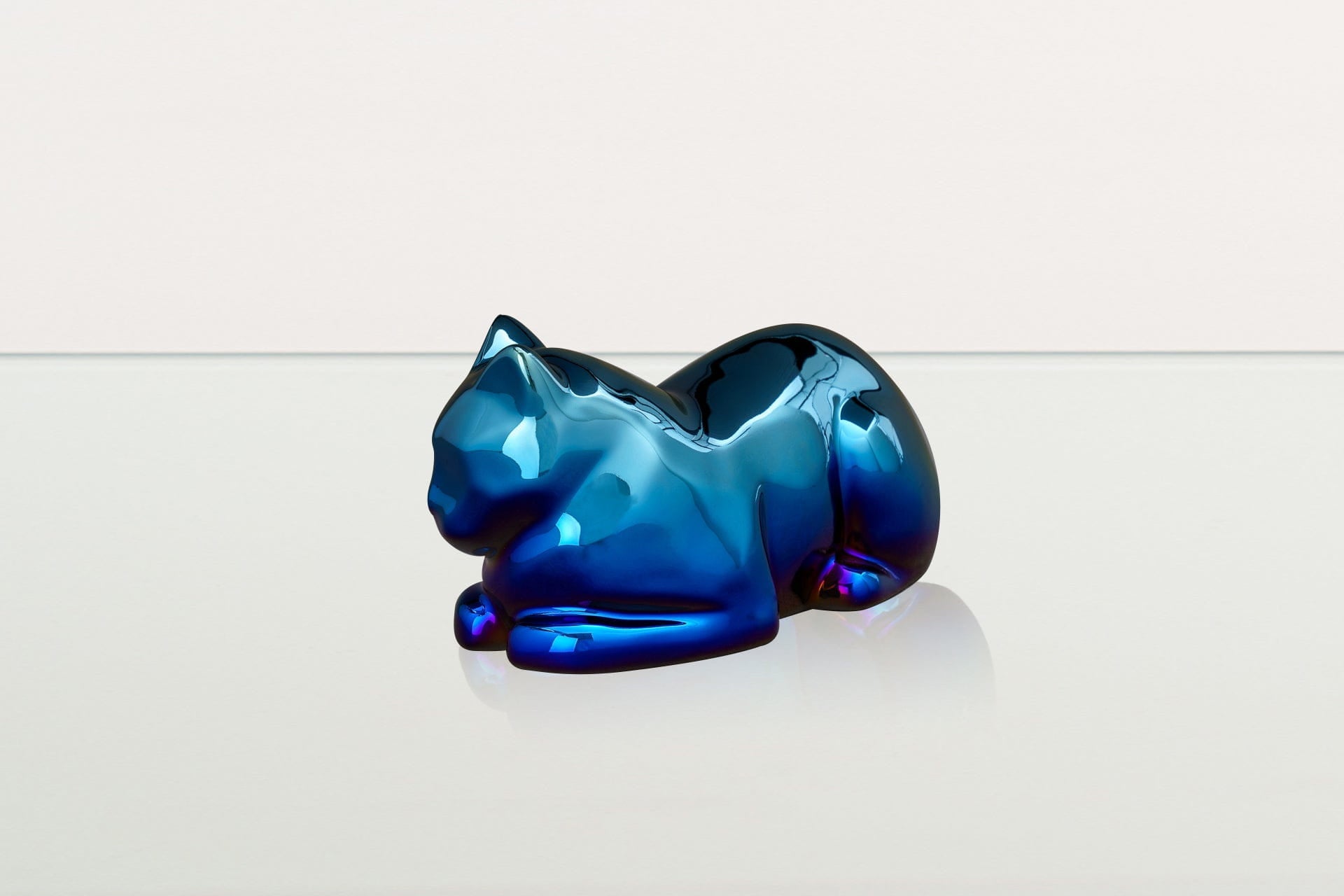 Cat Cremation Urn for Ashes - Titanized | Ceramic | Handmade Pet Urn - Pulvis Art Urns