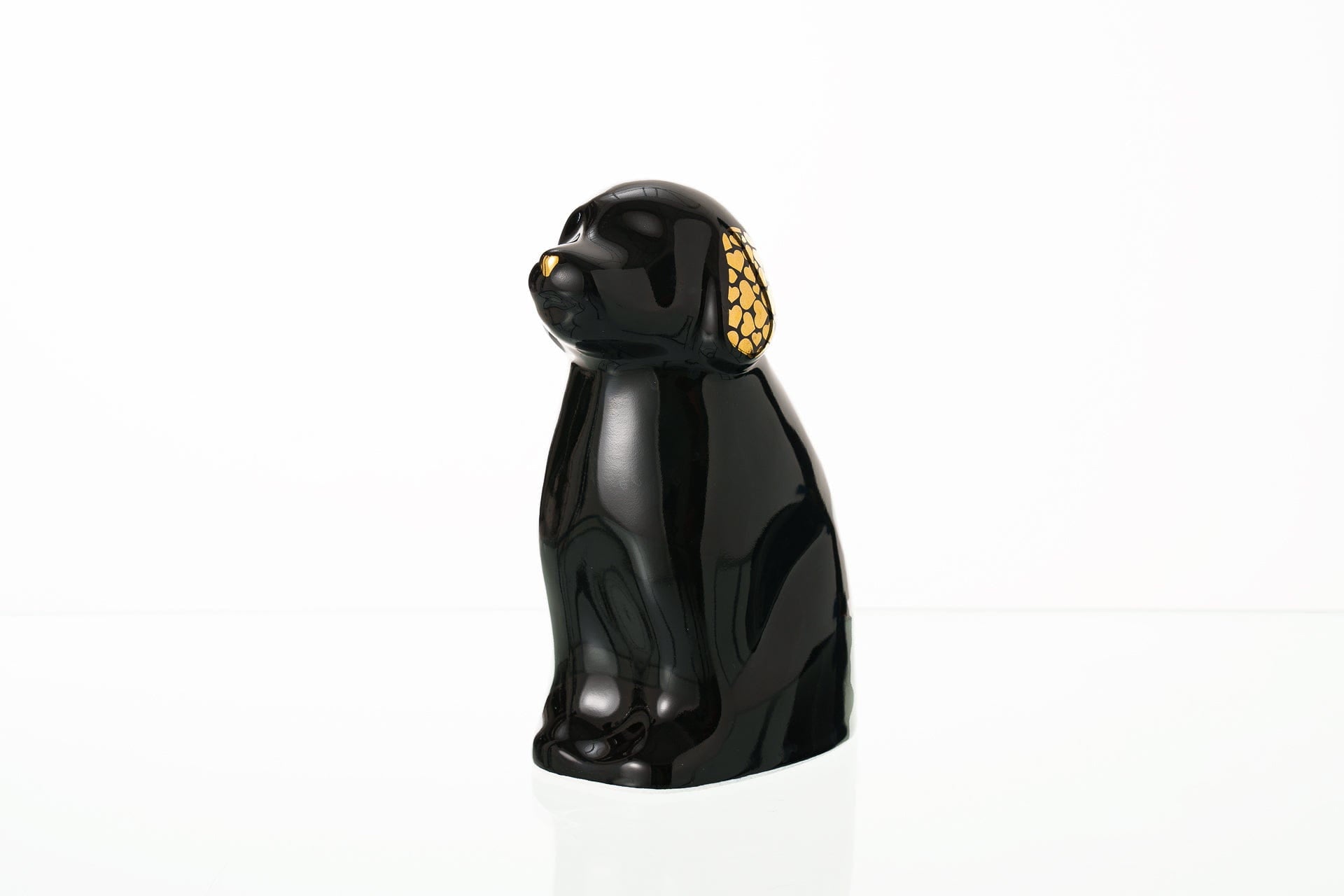 "Cuddle" Pet Urn for Dog - Black | Ceramic | Handmade - Pulvis Art Urns